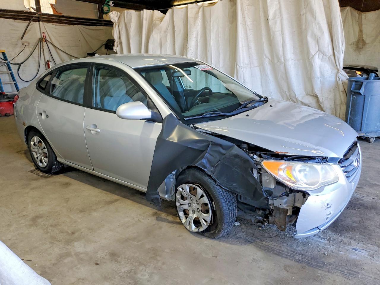 2010 Hyundai Elantra Gls Серебряный vin: KMHDU4AD4AU865753