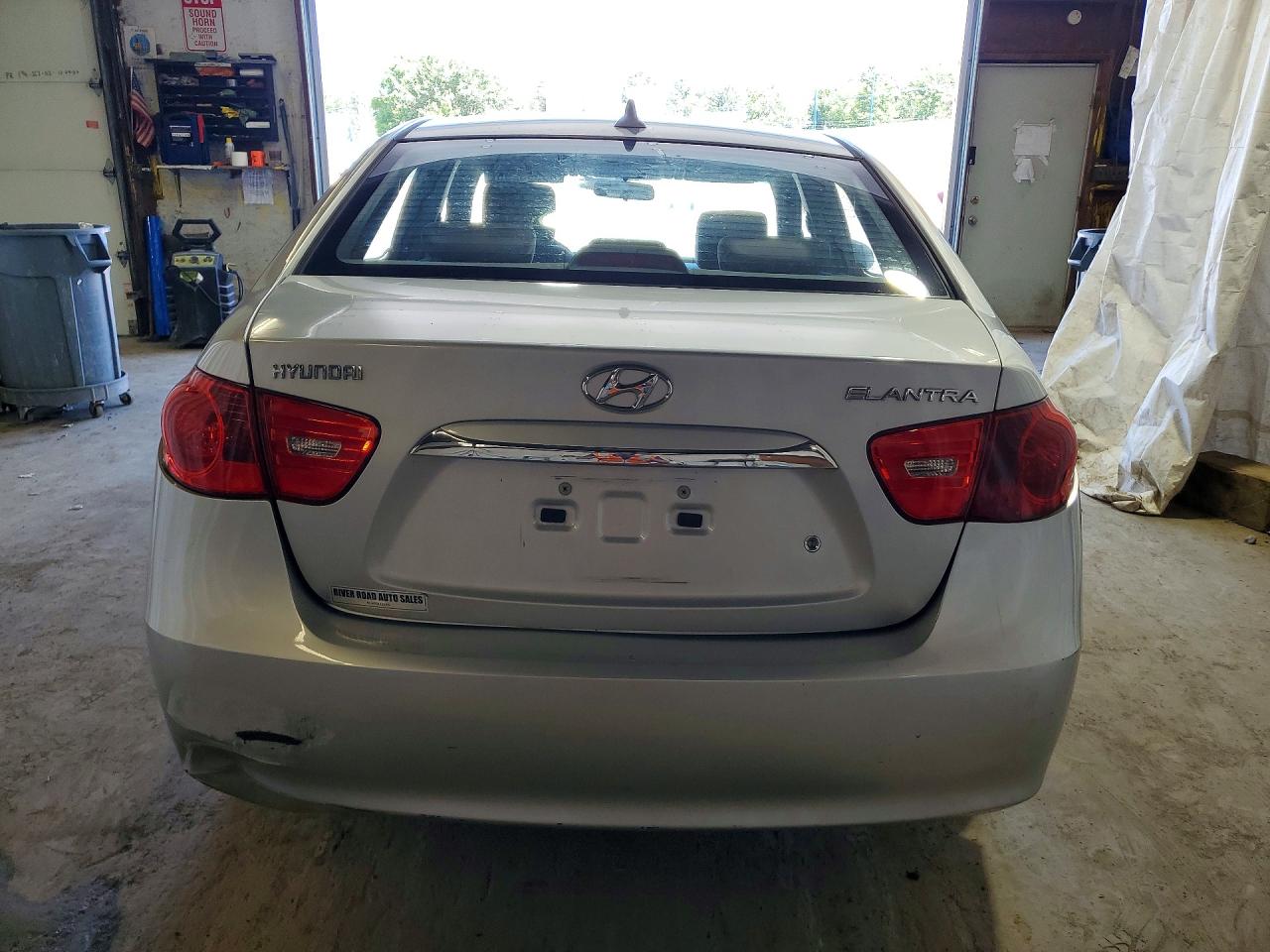 2010 Hyundai Elantra Gls Серебряный vin: KMHDU4AD4AU865753