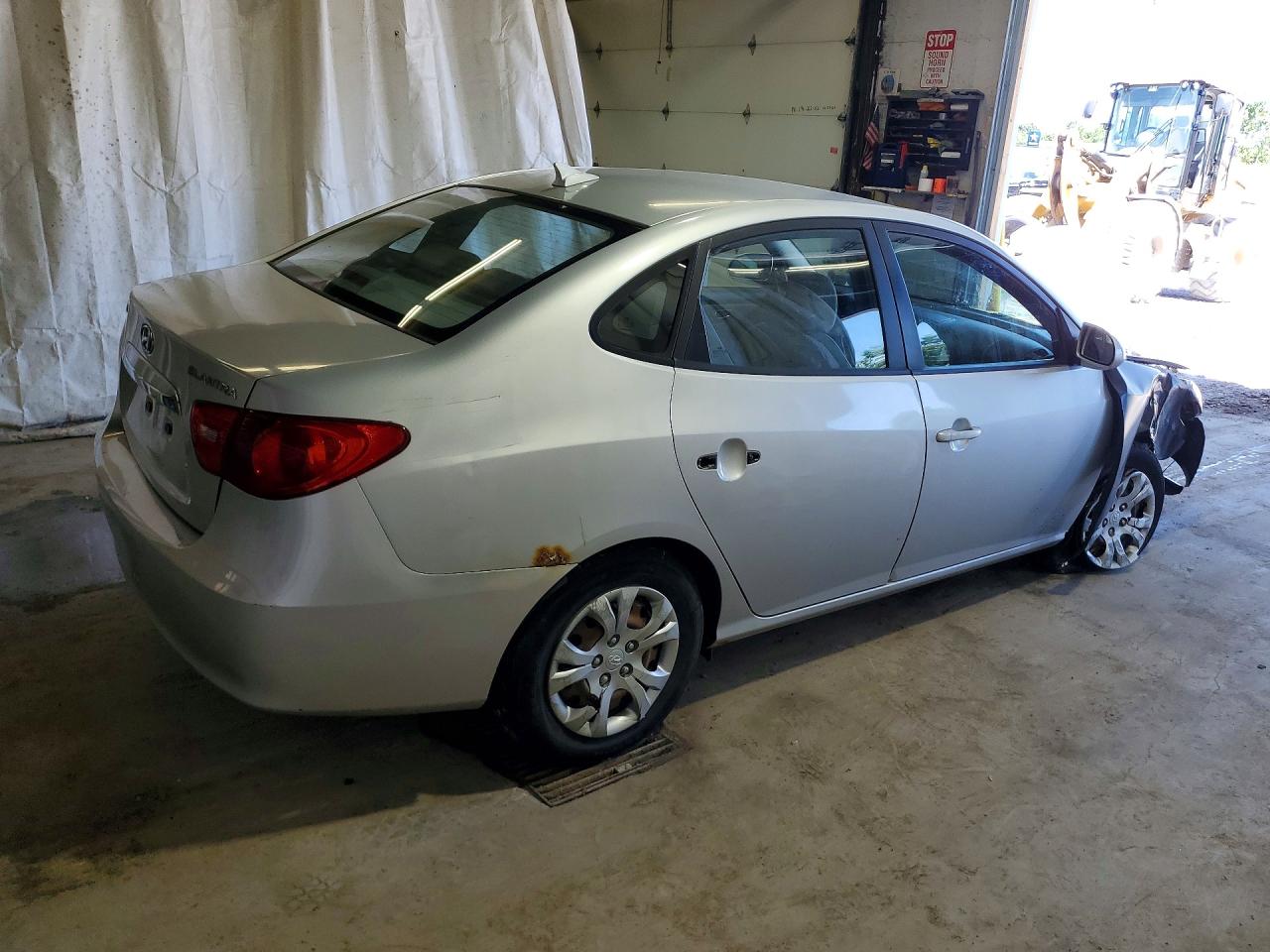 2010 Hyundai Elantra Gls Серебряный vin: KMHDU4AD4AU865753