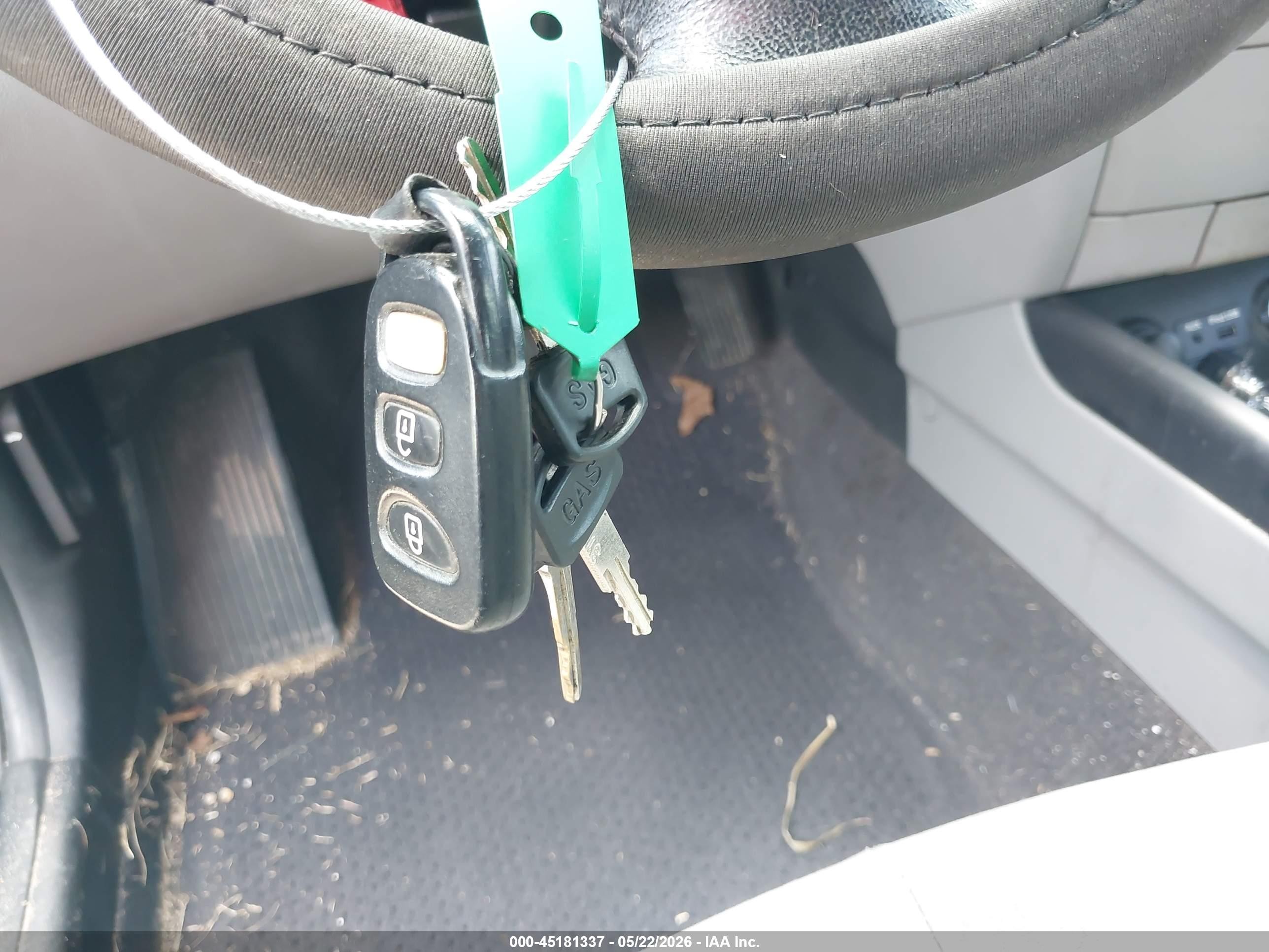 2010 Hyundai Elantra Se Blue vin: KMHDU4AD5AU022905