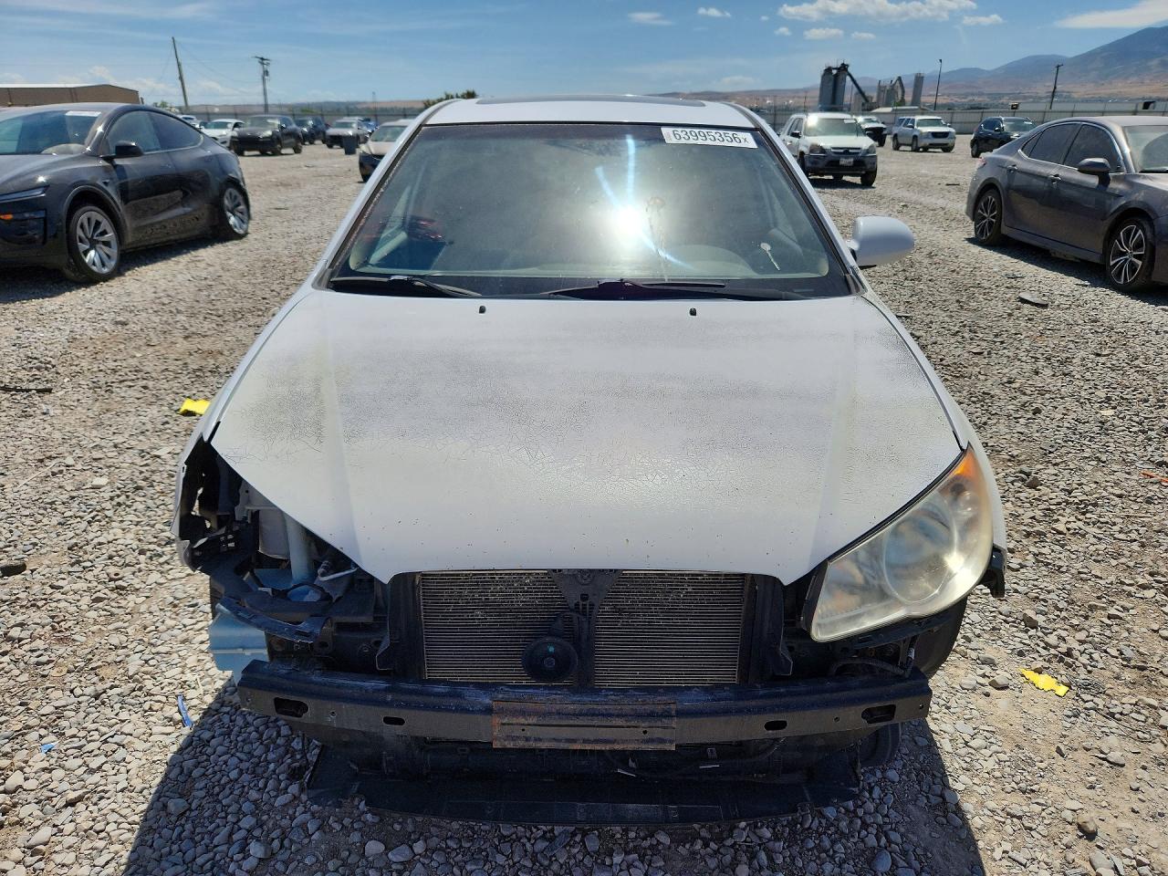 2010 Hyundai Elantra Gls White vin: KMHDU4AD5AU076771