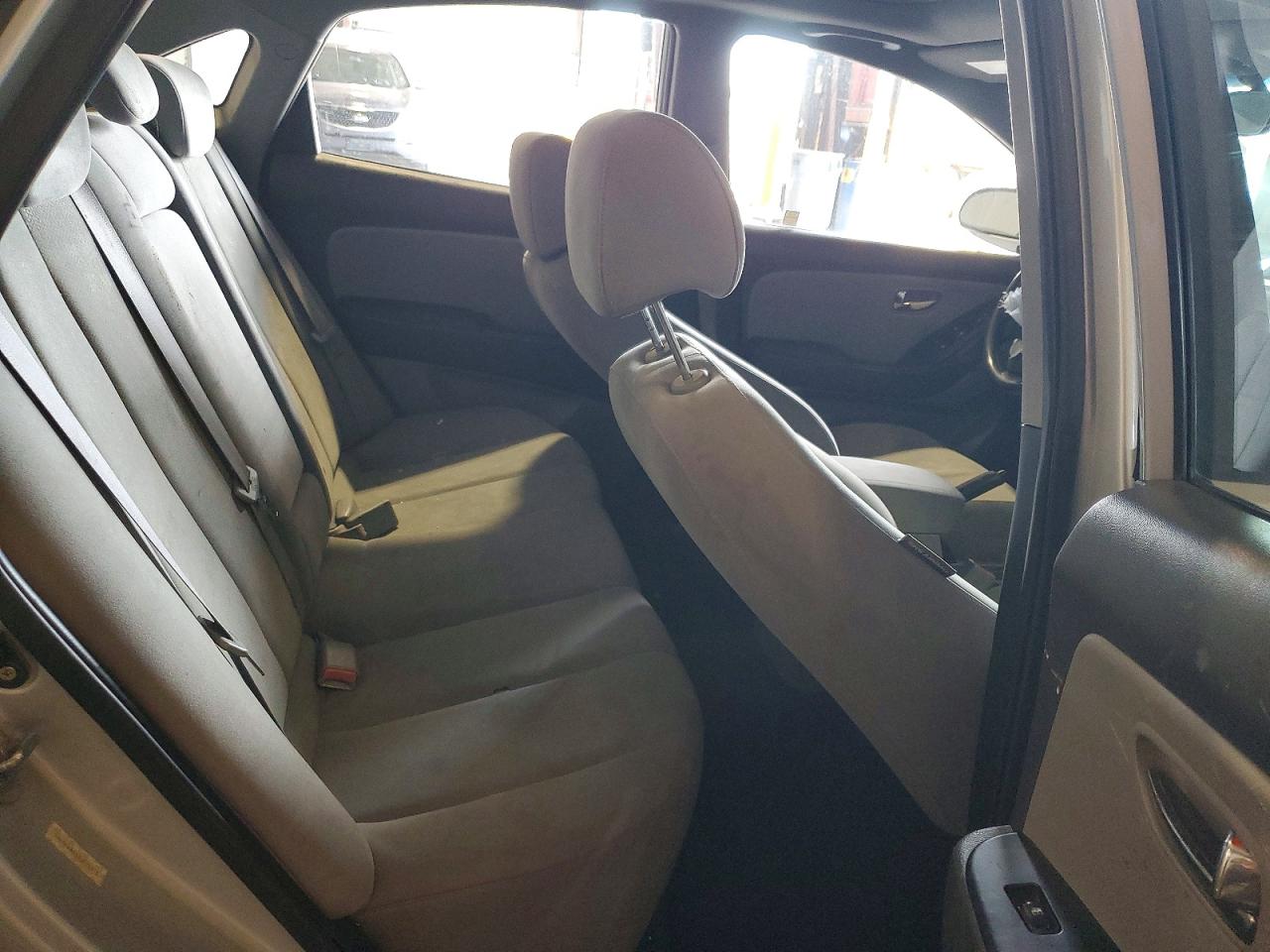 2010 Hyundai Elantra Gls Silver vin: KMHDU4AD5AU078875
