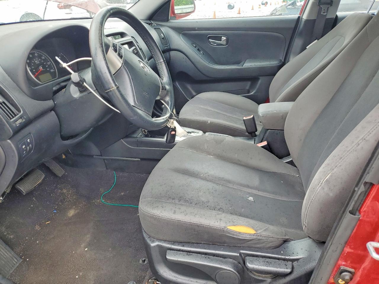 2010 Hyundai Elantra Se Red vin: KMHDU4AD5AU138167