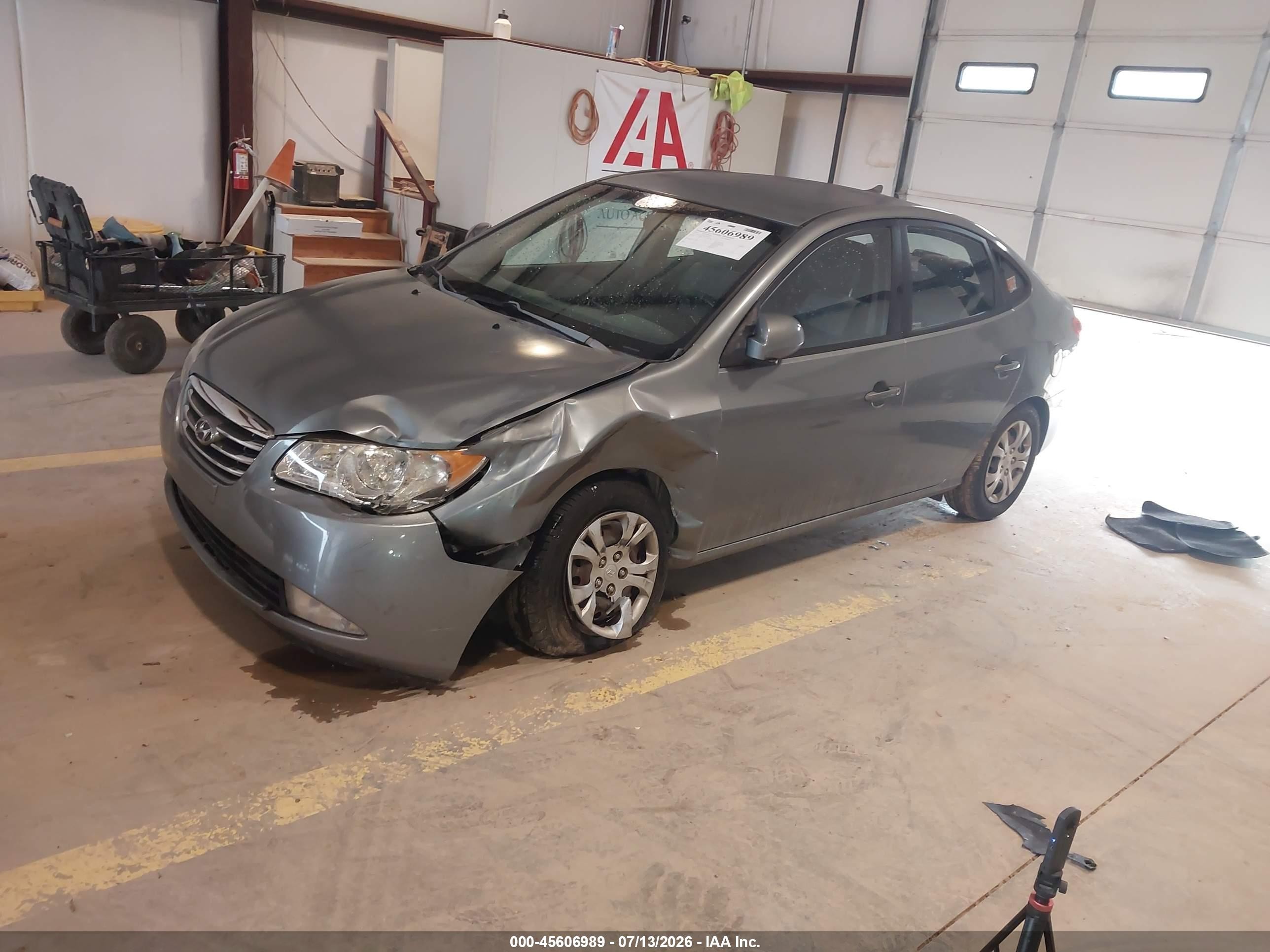 2010 Hyundai Elantra Gls Gray vin: KMHDU4AD5AU932196
