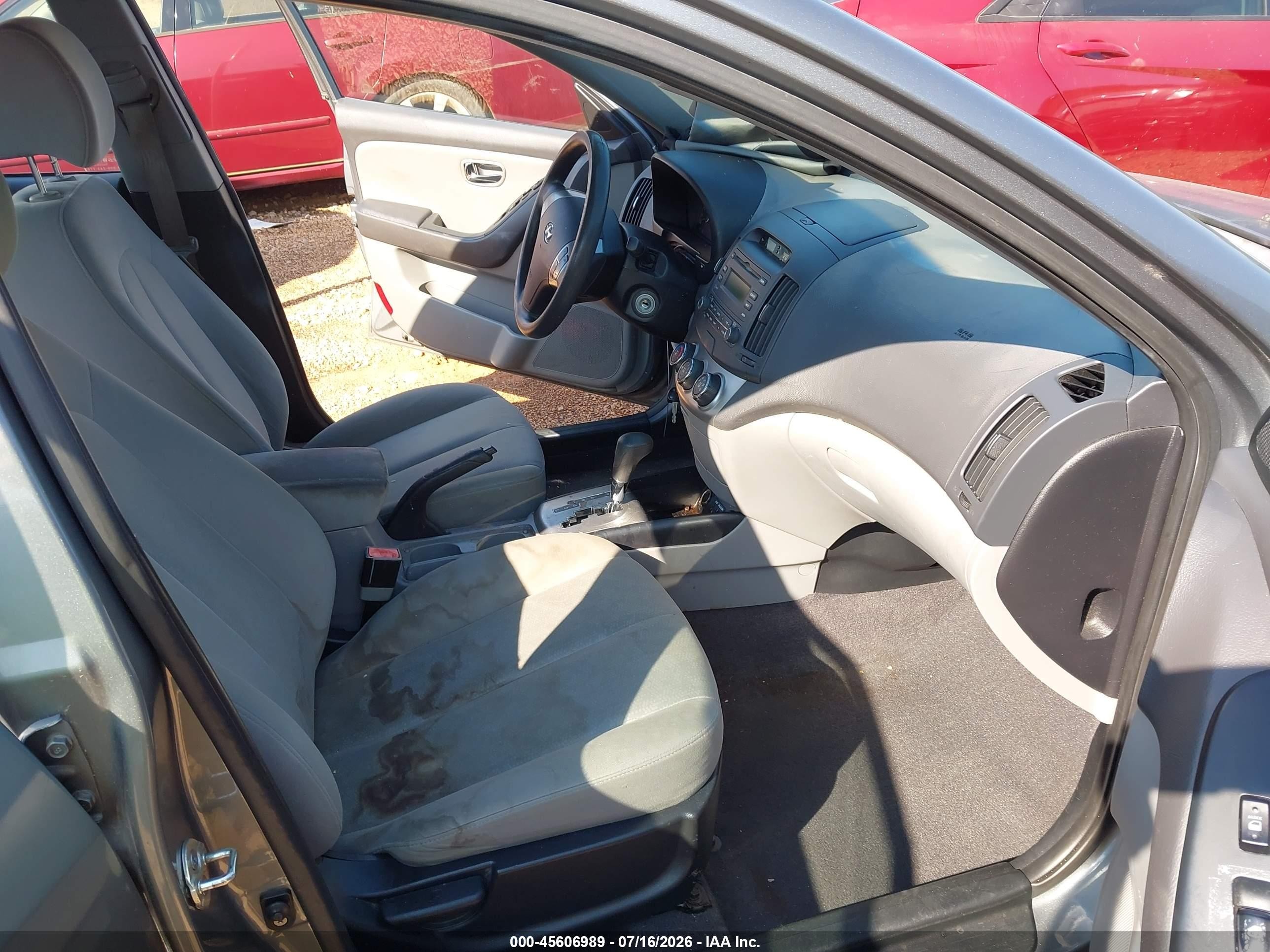 2010 Hyundai Elantra Gls Gray vin: KMHDU4AD5AU932196
