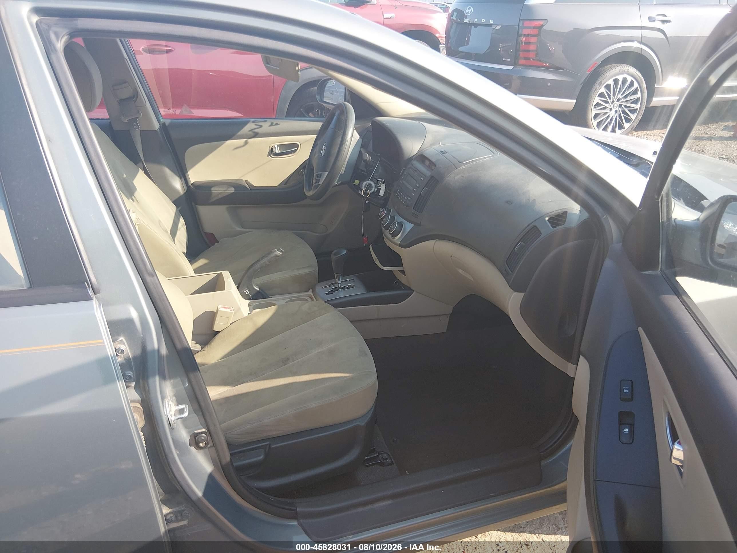 2010 Hyundai Elantra Gls Gray vin: KMHDU4AD6AU048431