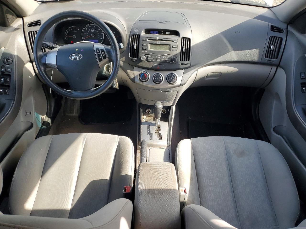 2010 Hyundai Elantra Gls Silver vin: KMHDU4AD6AU064709
