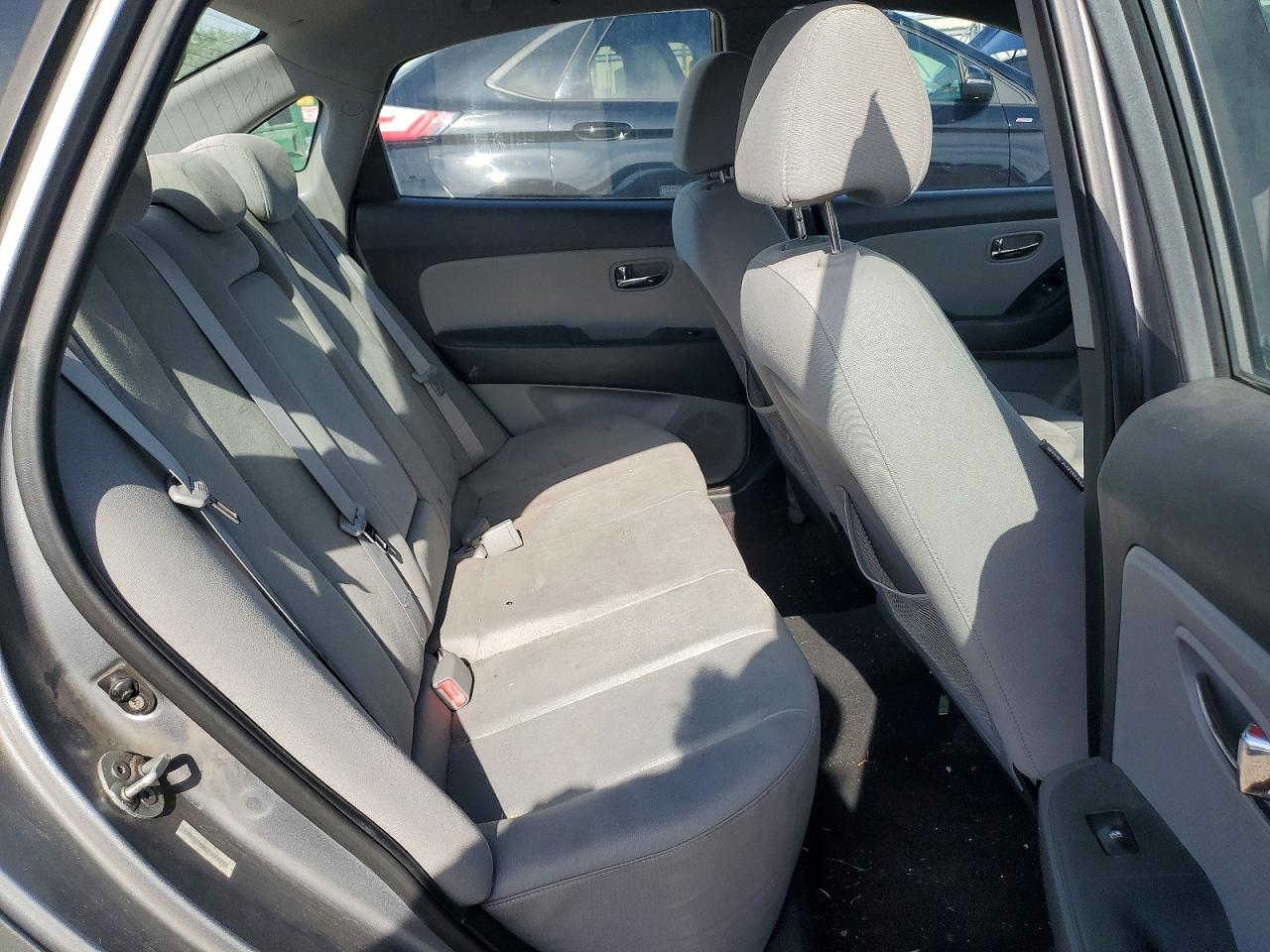 2010 Hyundai Elantra Gls Silver vin: KMHDU4AD6AU064709