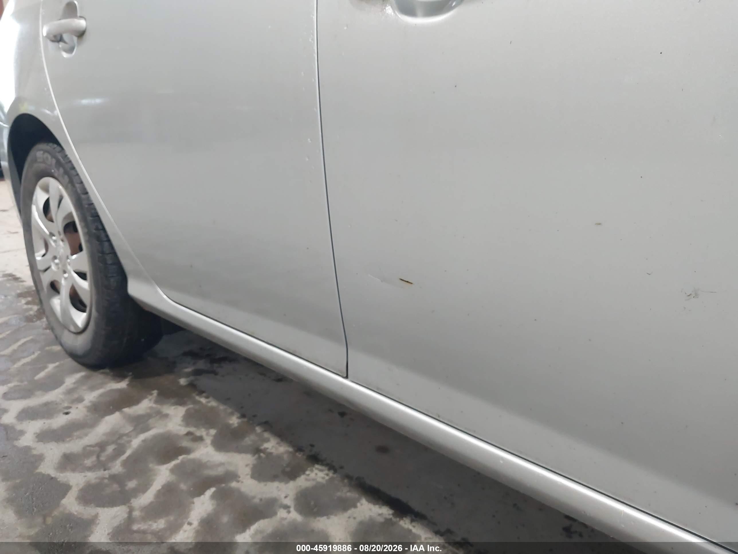 2010 Hyundai Elantra Gls Gray vin: KMHDU4AD6AU148786