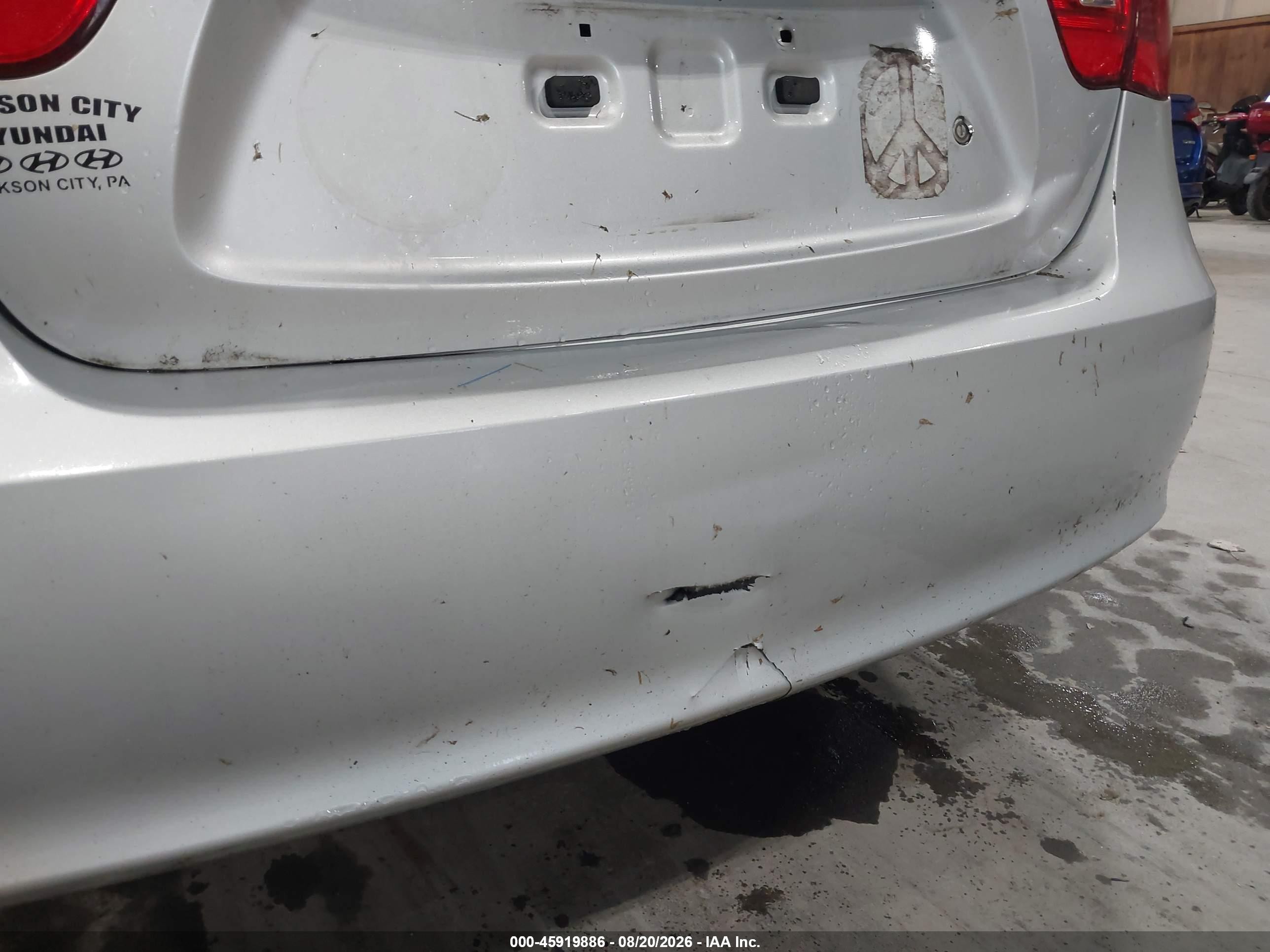 2010 Hyundai Elantra Gls Gray vin: KMHDU4AD6AU148786