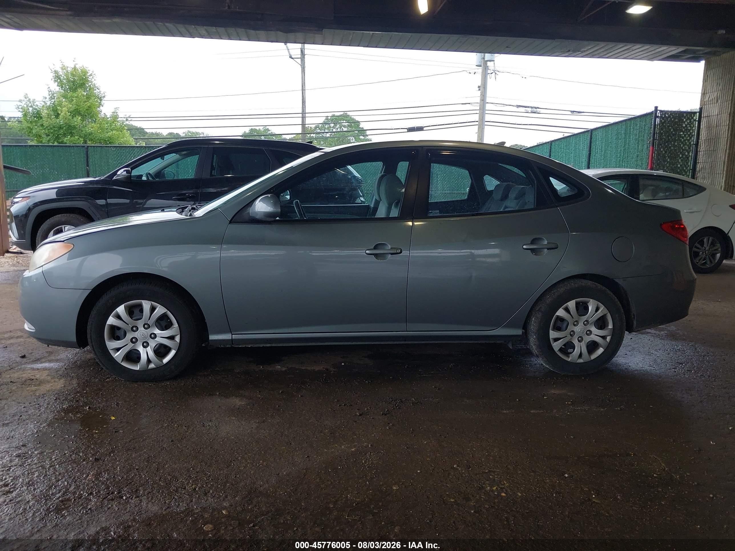 2010 Hyundai Elantra Gls Gray vin: KMHDU4AD6AU911888