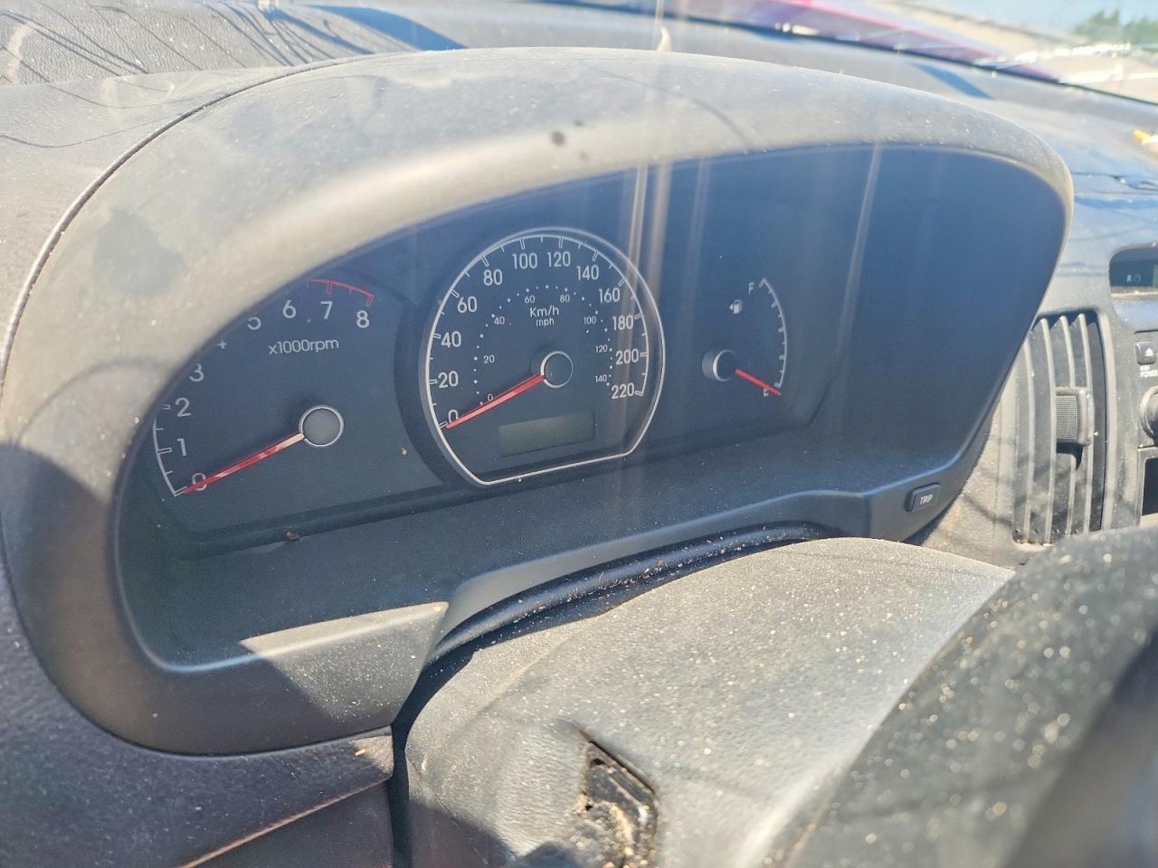 2010 Hyundai Elantra Blue Red vin: KMHDU4AD7AU039253