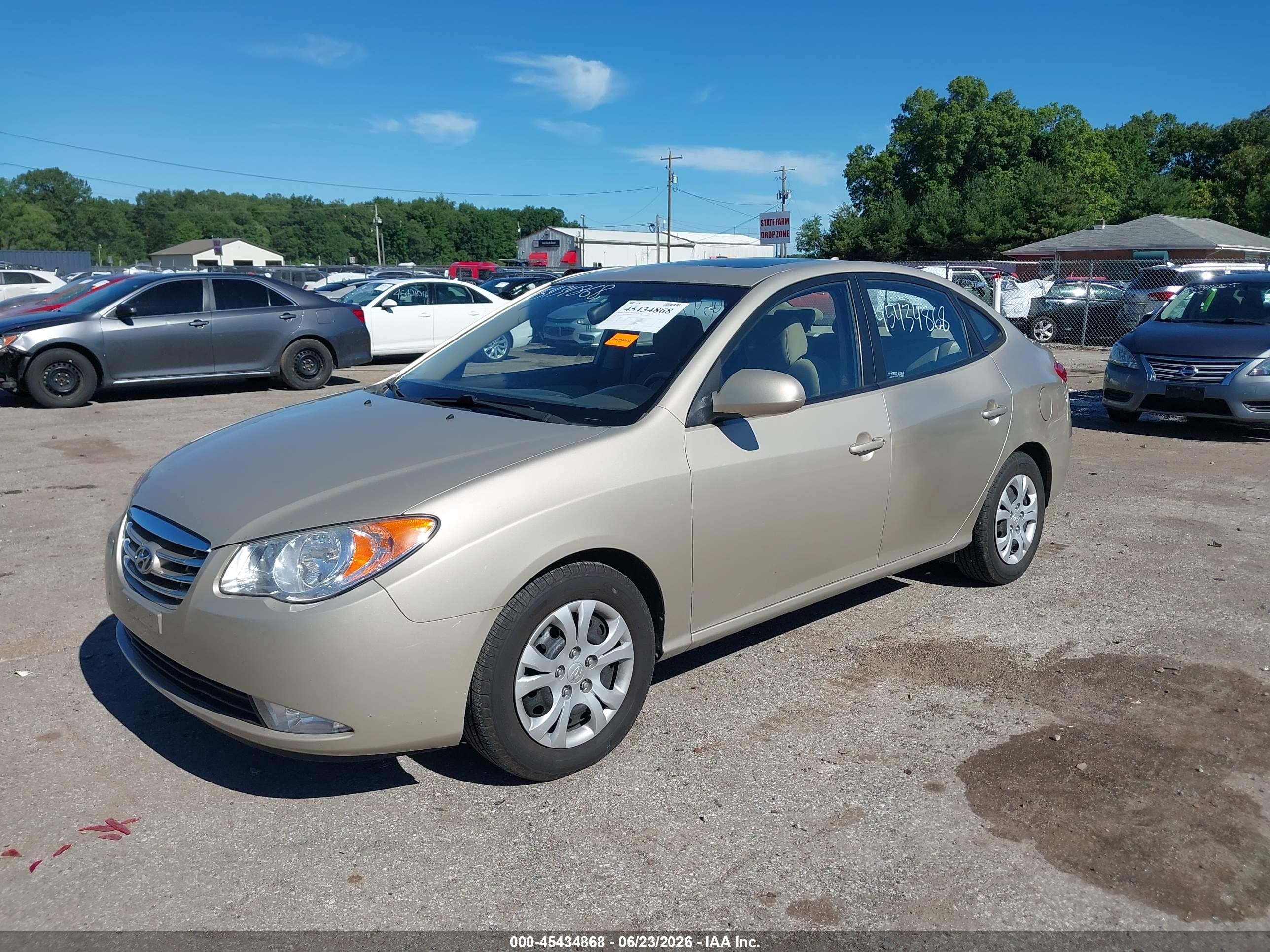 2010 Hyundai Elantra Gls Champagne vin: KMHDU4AD7AU113030