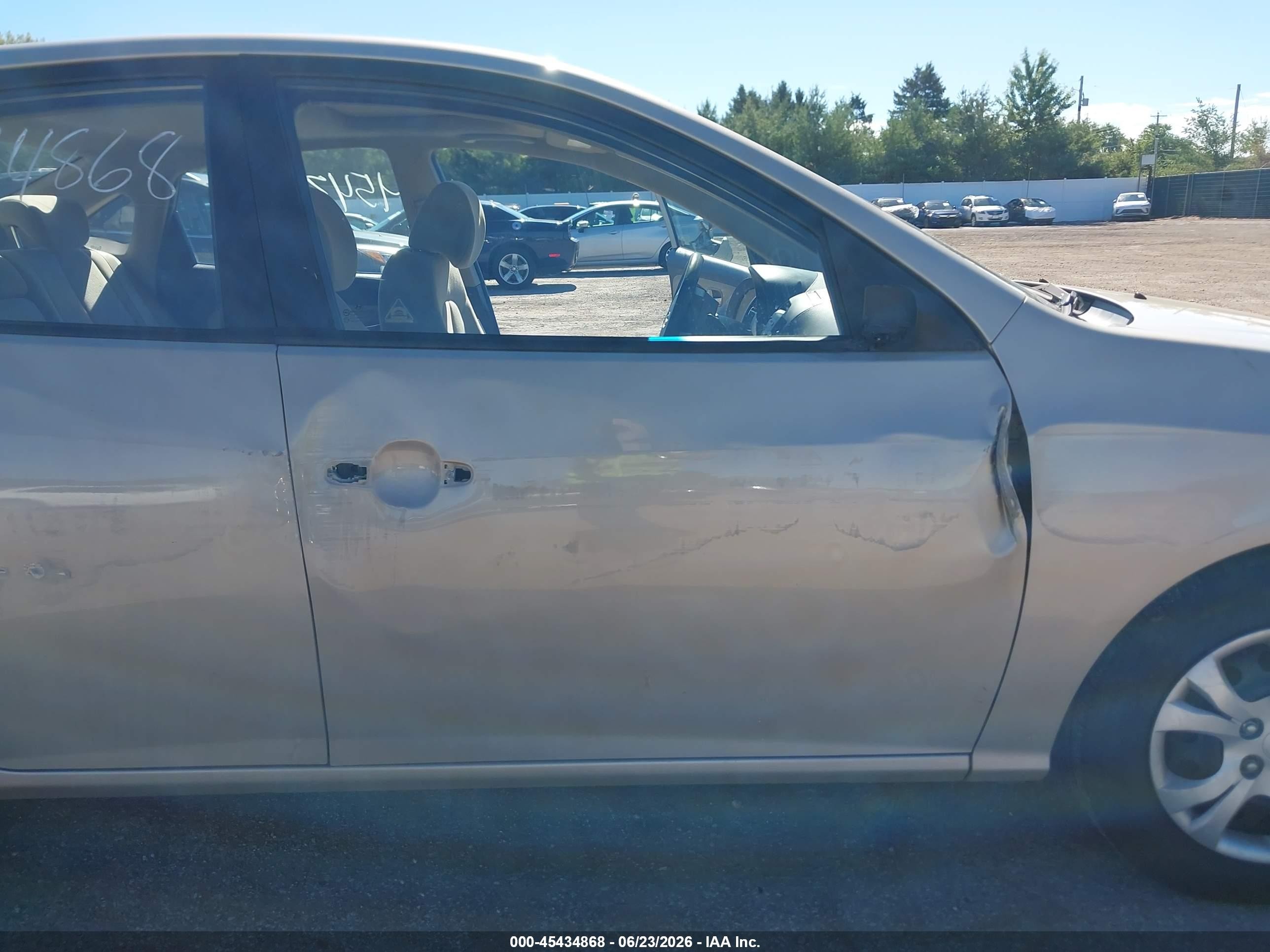 2010 Hyundai Elantra Gls Champagne vin: KMHDU4AD7AU113030