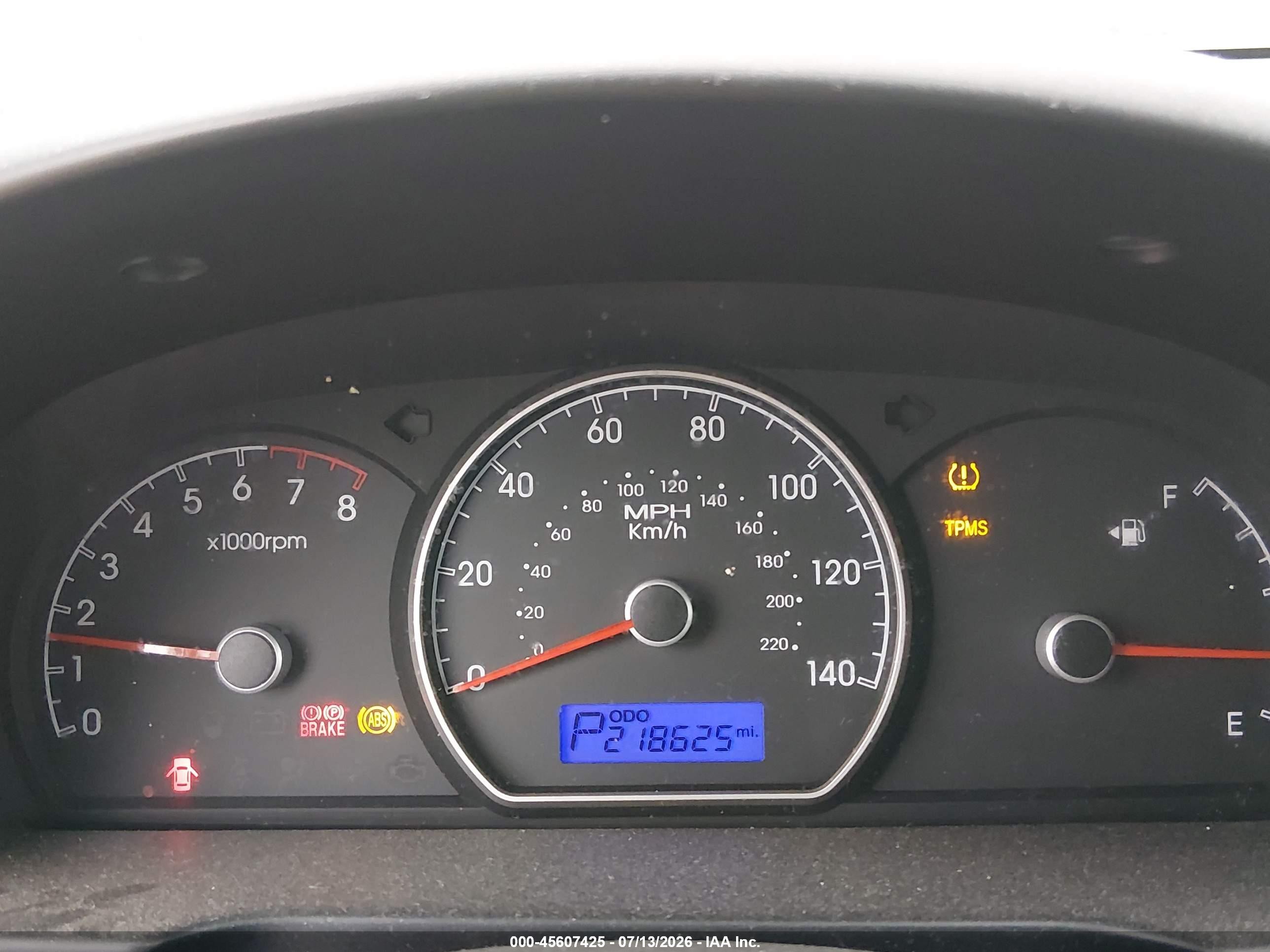 2010 Hyundai Elantra Gls Silver vin: KMHDU4AD7AU124044