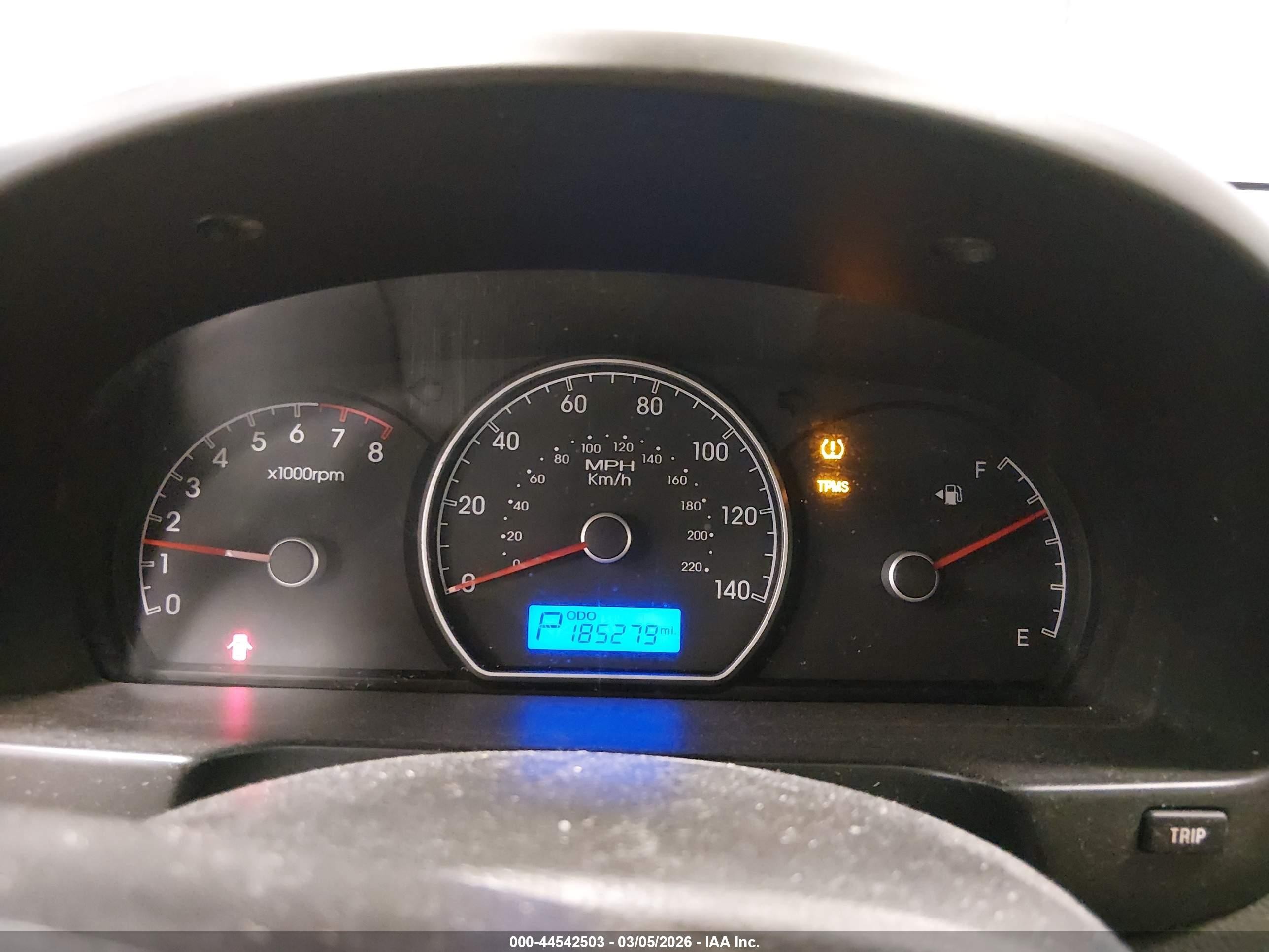 2010 Hyundai Elantra Gls White vin: KMHDU4AD7AU124528