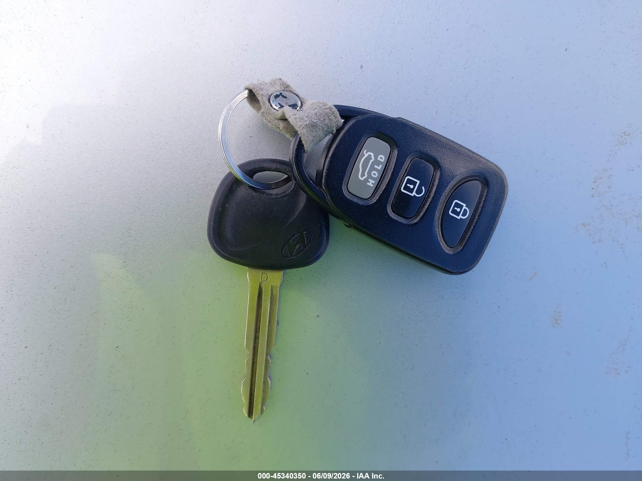 2010 Hyundai Elantra Gls Темно-бордовый vin: KMHDU4AD7AU130491