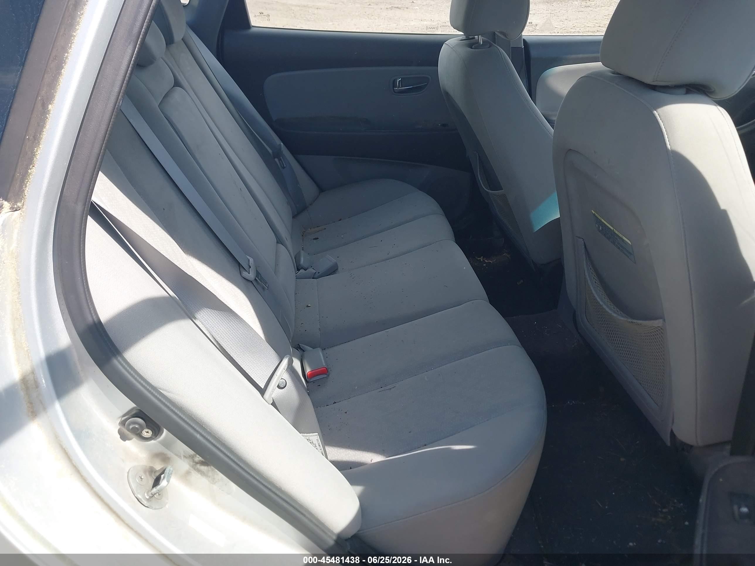 2010 Hyundai Elantra Gls Silver vin: KMHDU4AD7AU155004