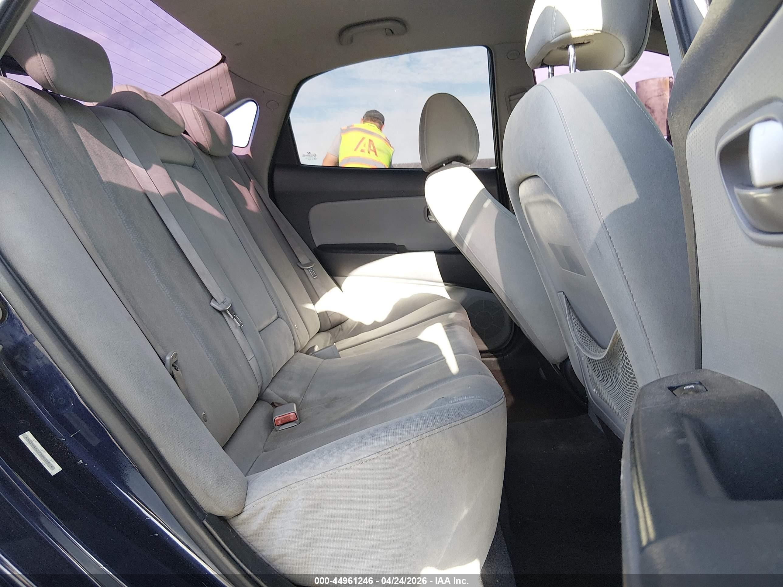 2010 Hyundai Elantra Gls Blue vin: KMHDU4AD7AU839678