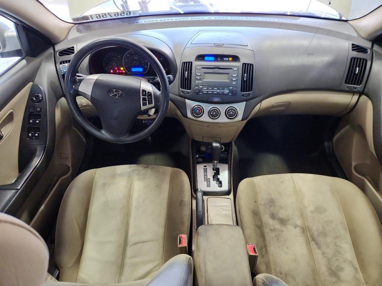 2010 Hyundai Elantragls Beige vin: KMHDU4AD7AU899847