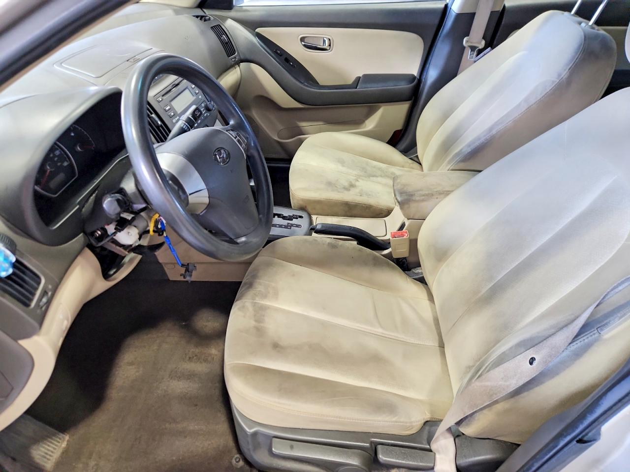 2010 Hyundai Elantragls Beige vin: KMHDU4AD7AU899847