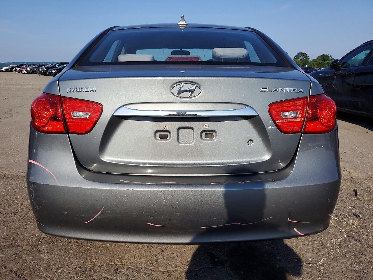 2010 Hyundai Elantra Gls Gray vin: KMHDU4AD7AU952885