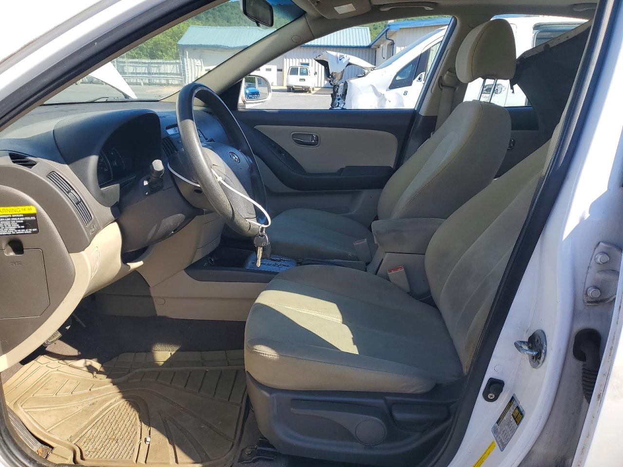 2010 Hyundai Elantra Gls Белый vin: KMHDU4AD8AU060774