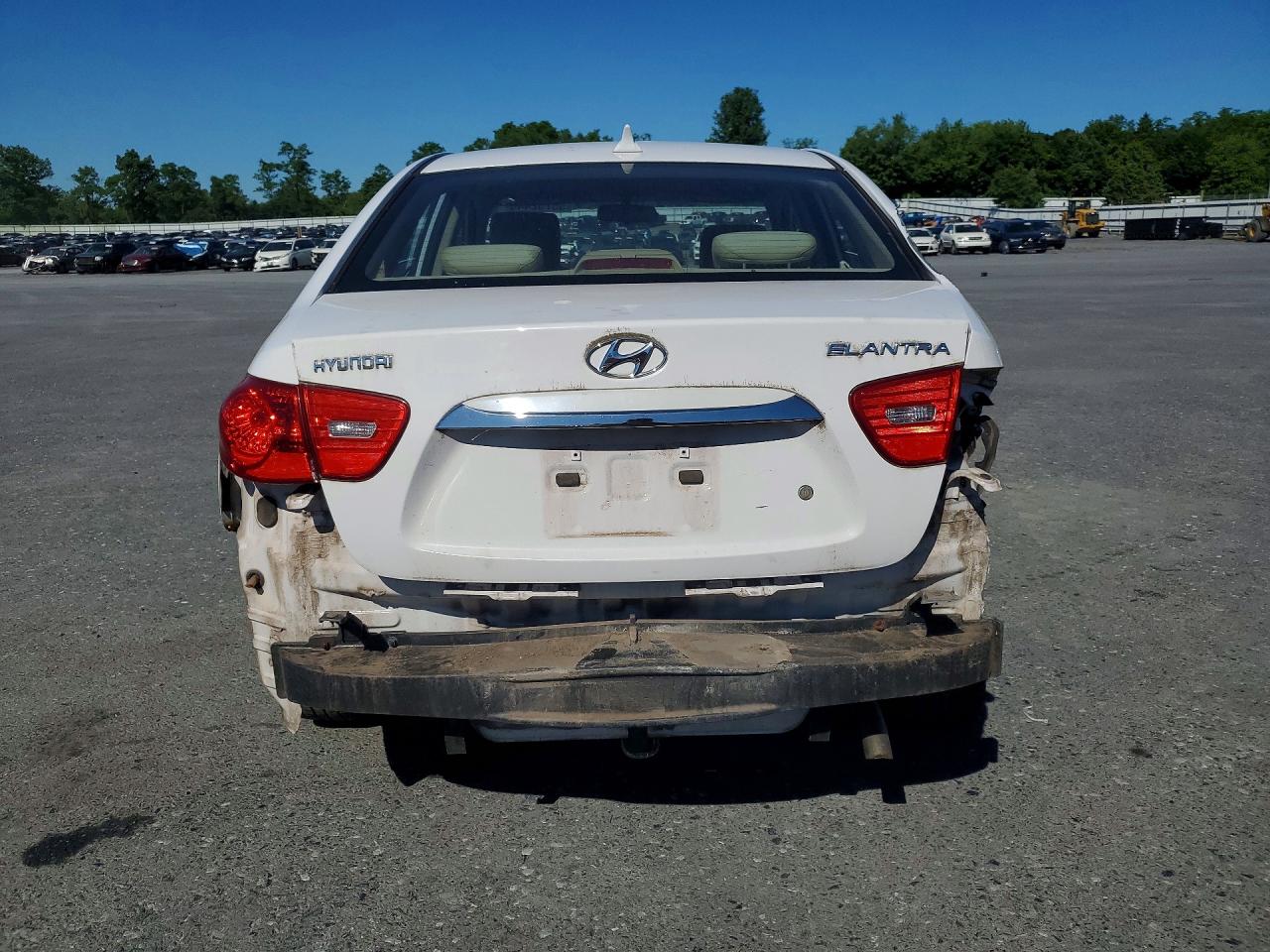 2010 Hyundai Elantra Gls Белый vin: KMHDU4AD8AU060774