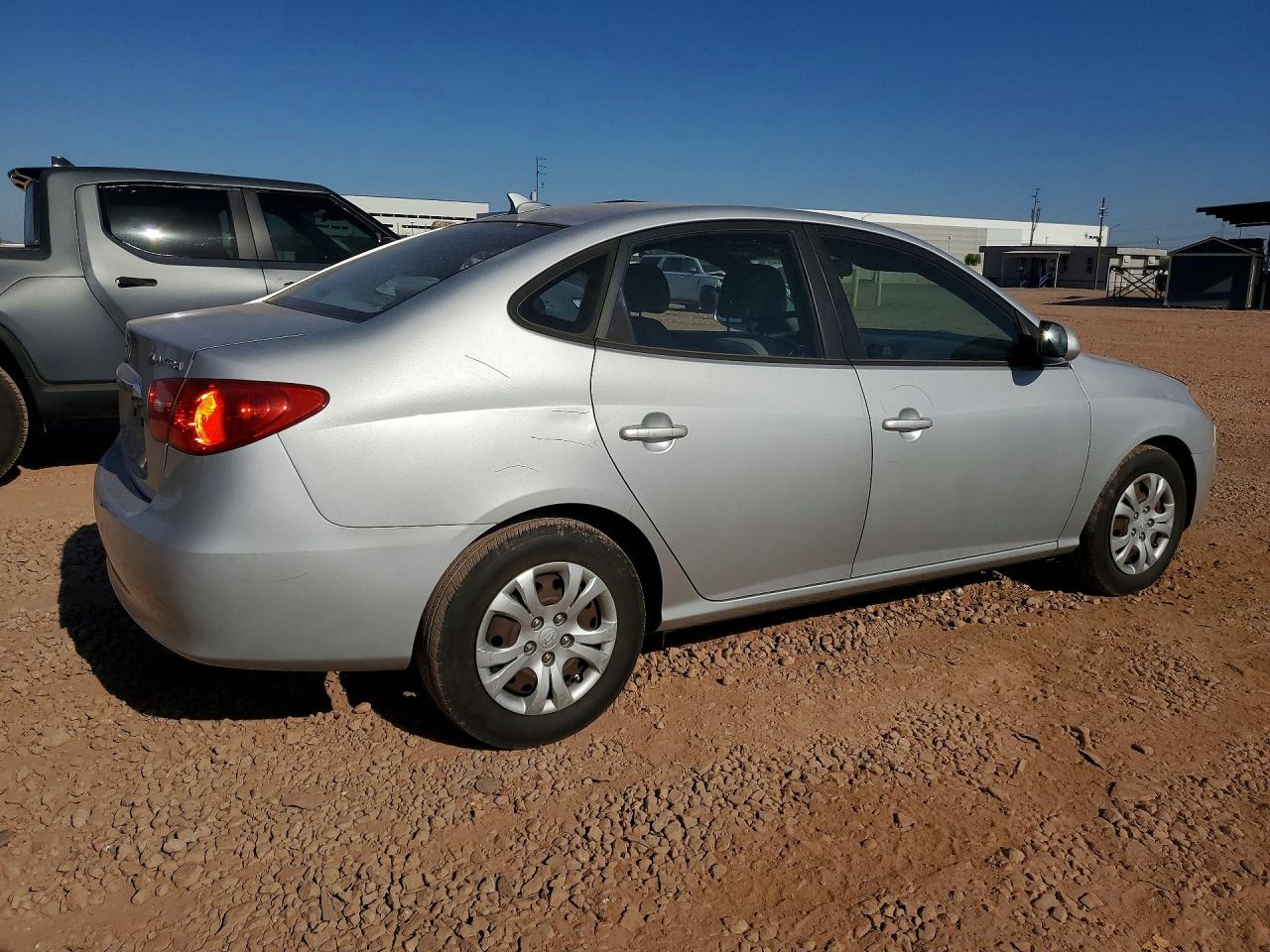 2010 Hyundai Elantra Gls Silver vin: KMHDU4AD8AU070575
