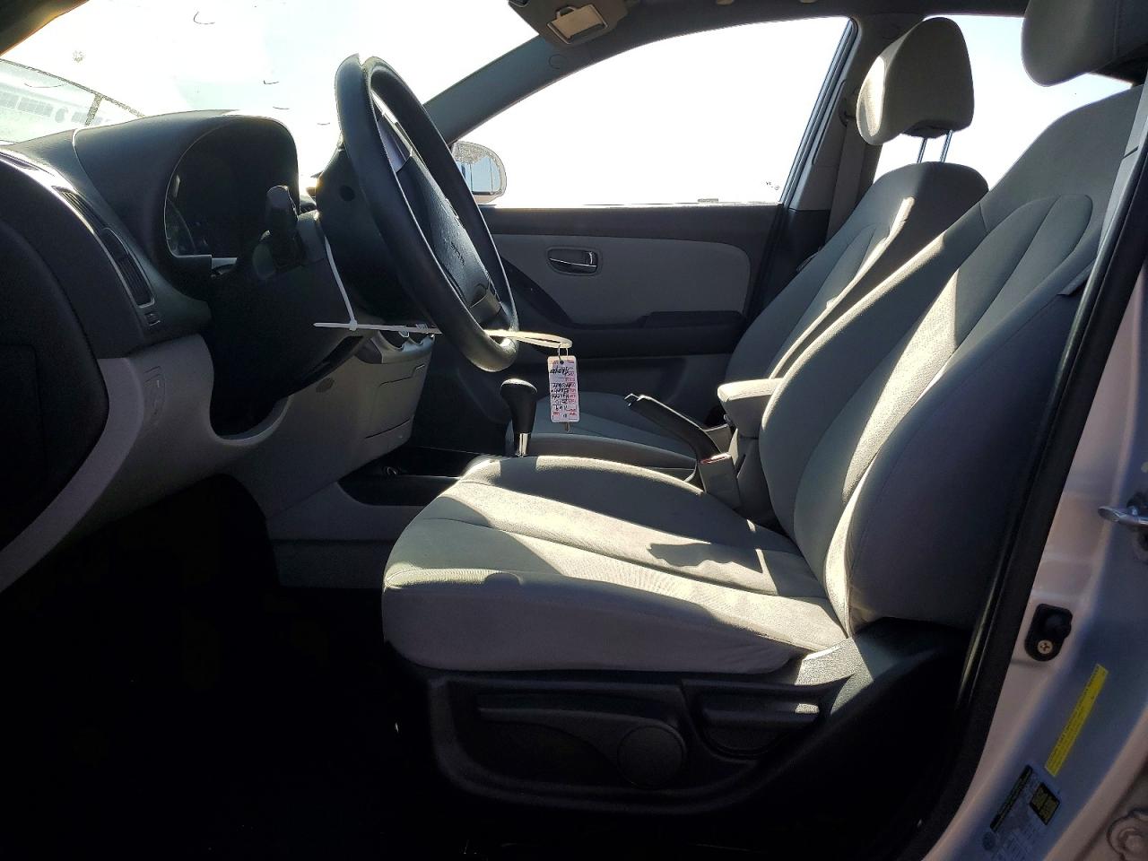 2010 Hyundai Elantra Gls Silver vin: KMHDU4AD8AU070575