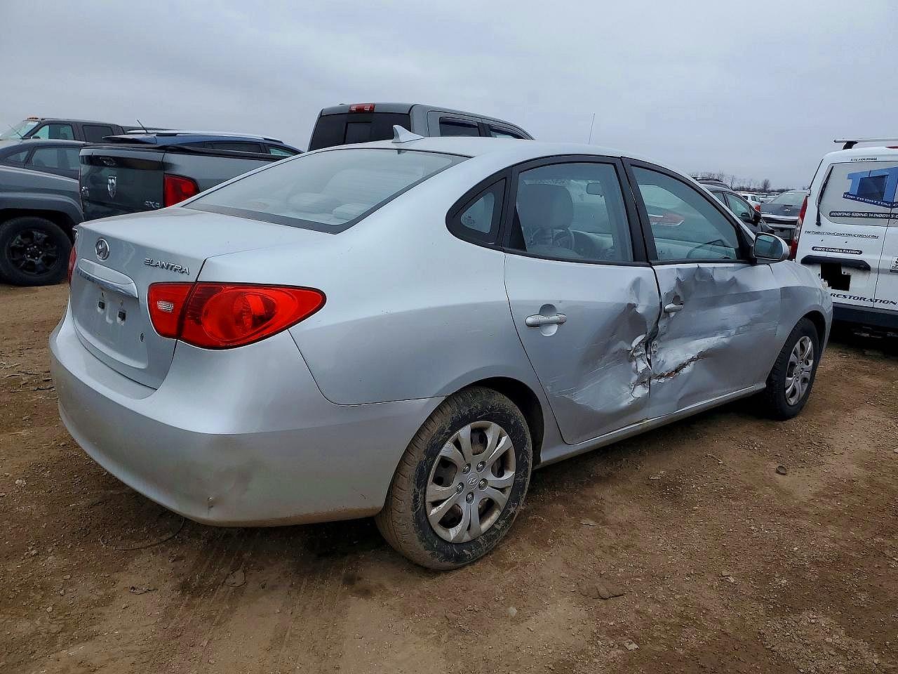 2010 Hyundai Elantra Gls Серебряный vin: KMHDU4AD8AU097744