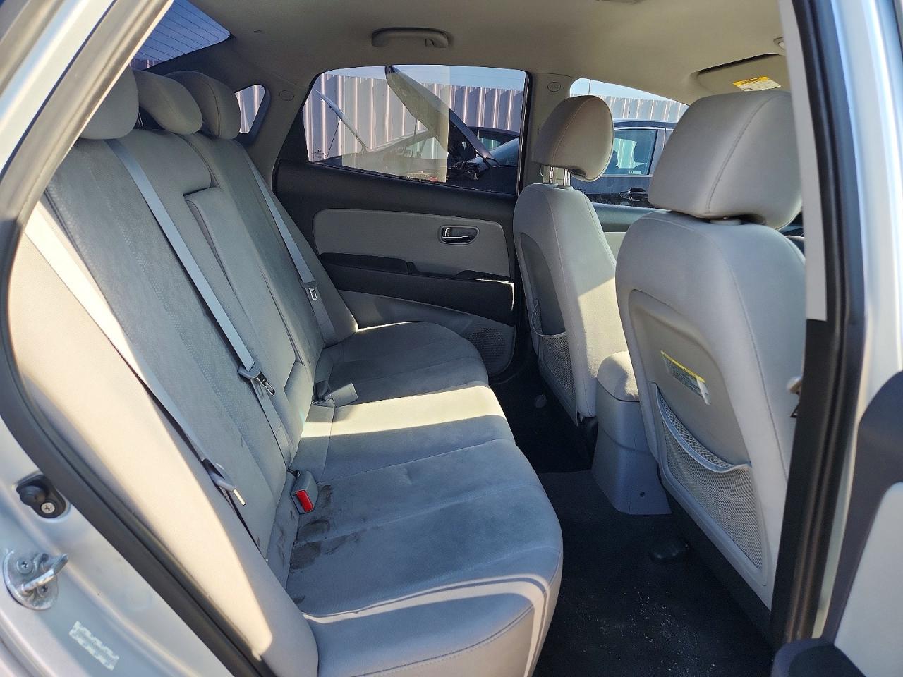 2010 Hyundai Elantra Gls Silver vin: KMHDU4AD8AU178517