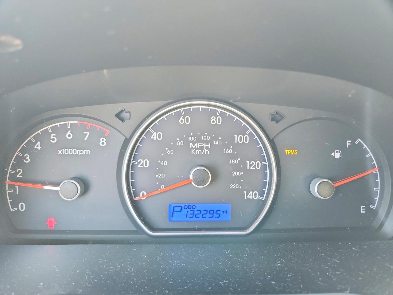 2010 Hyundai Elantra Gls Silver vin: KMHDU4AD8AU178517
