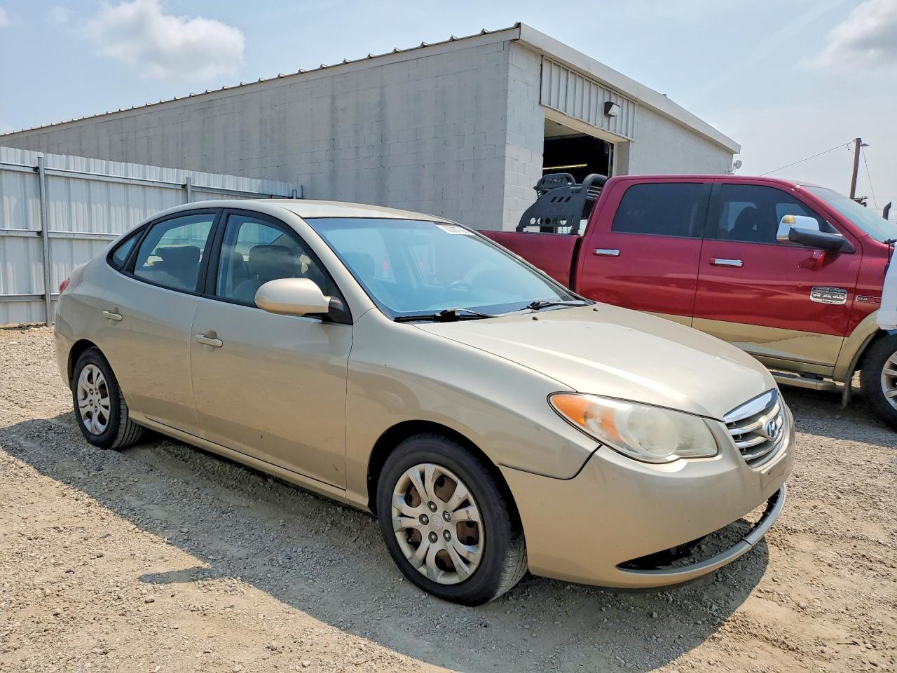 2010 Hyundai Elantra Gls Gold vin: KMHDU4AD8AU839544