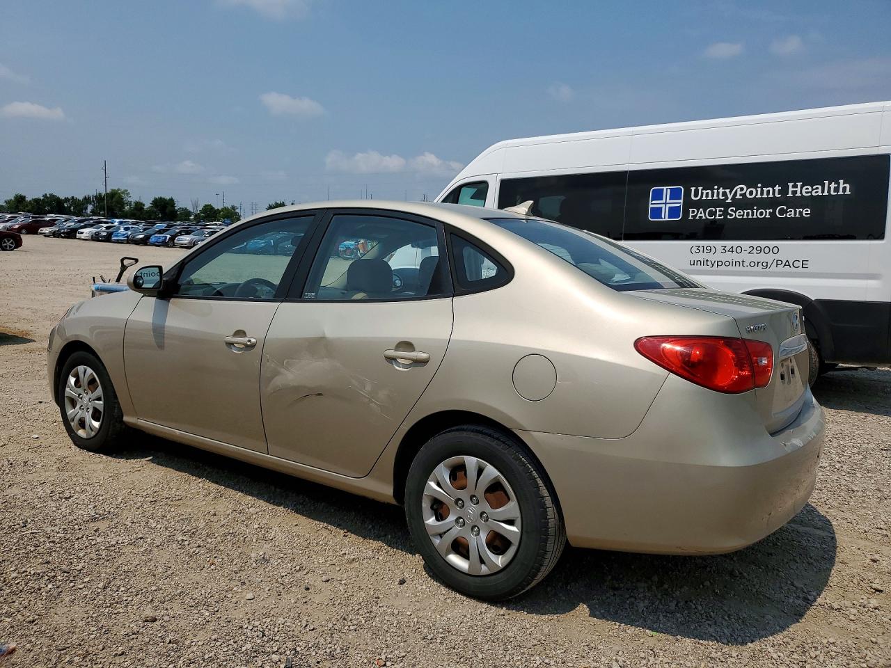 2010 Hyundai Elantra Gls Gold vin: KMHDU4AD8AU839544