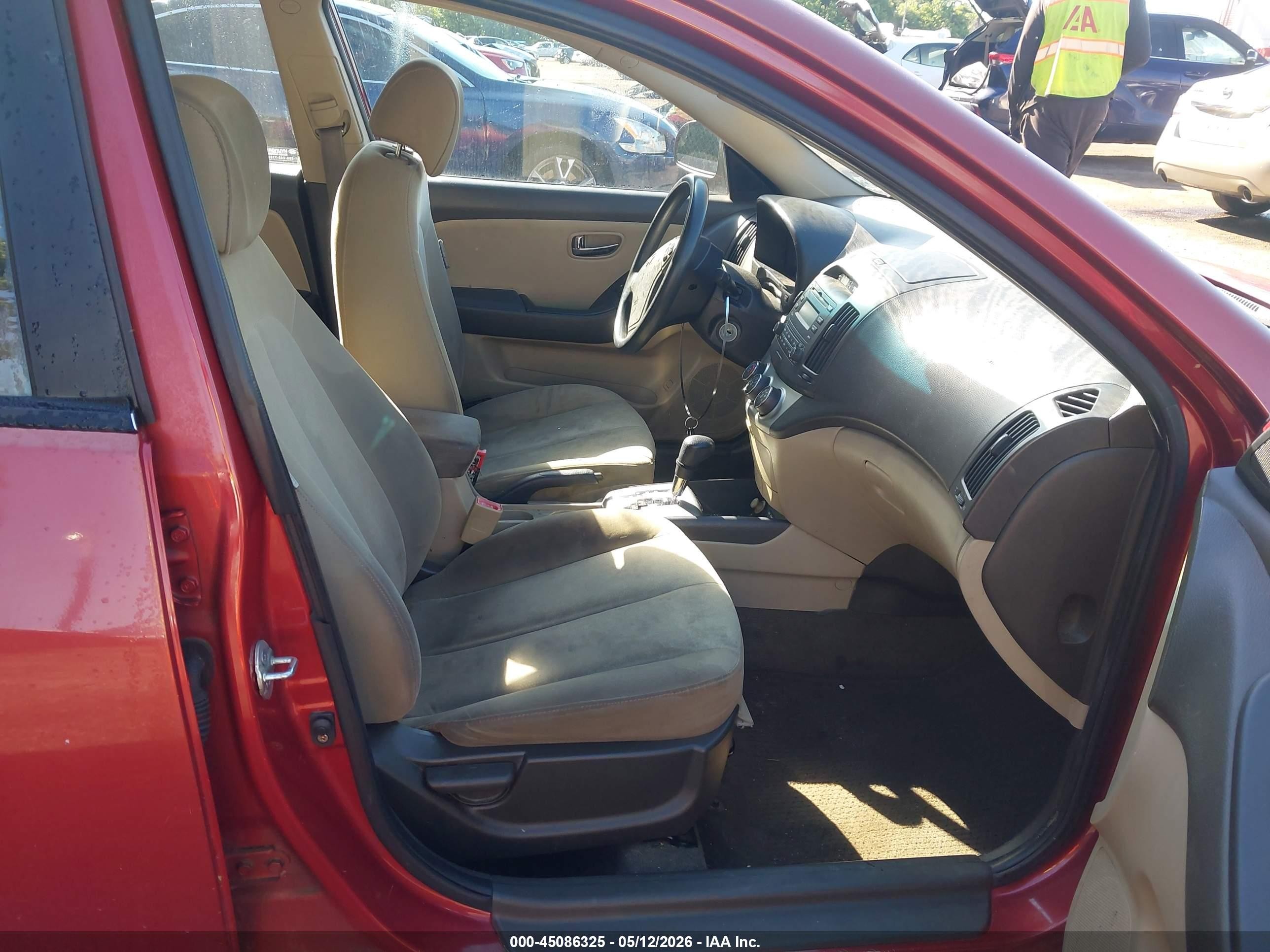 2010 Hyundai Elantra Gls Red vin: KMHDU4AD8AU843769