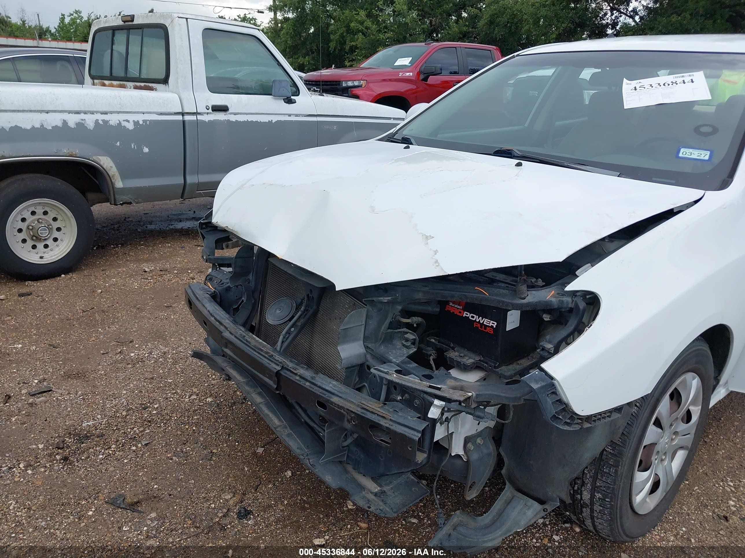 2010 Hyundai Elantra Gls White vin: KMHDU4AD8AU852519