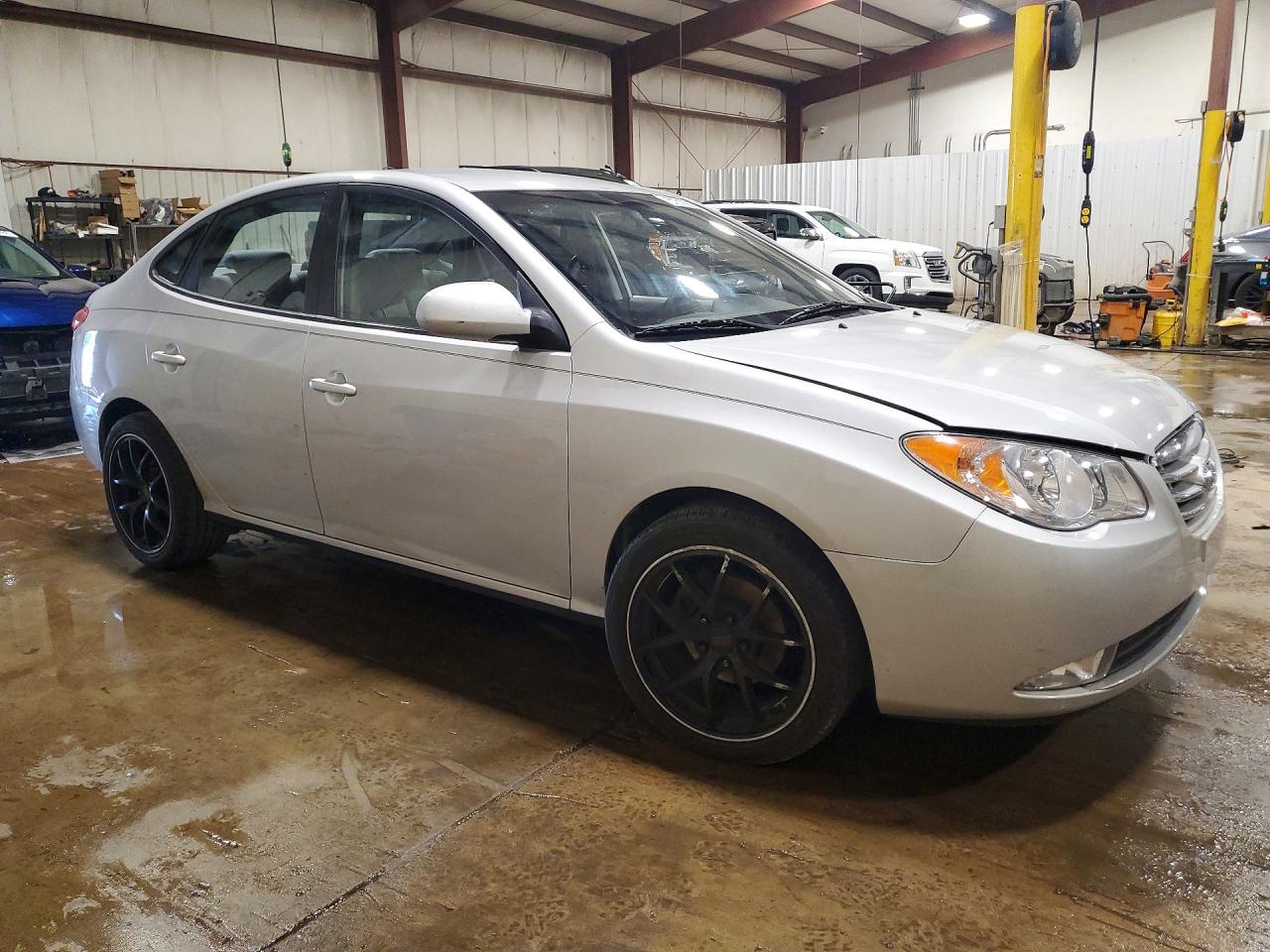 2010 Hyundai Elantra Gls Серебряный vin: KMHDU4AD8AU863469