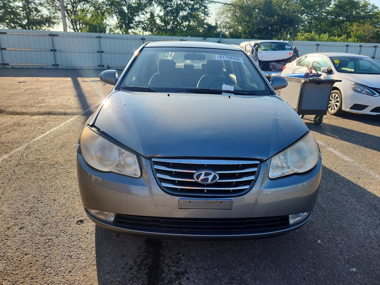 2010 Hyundai Elantra Se Gray vin: KMHDU4AD8AU872351