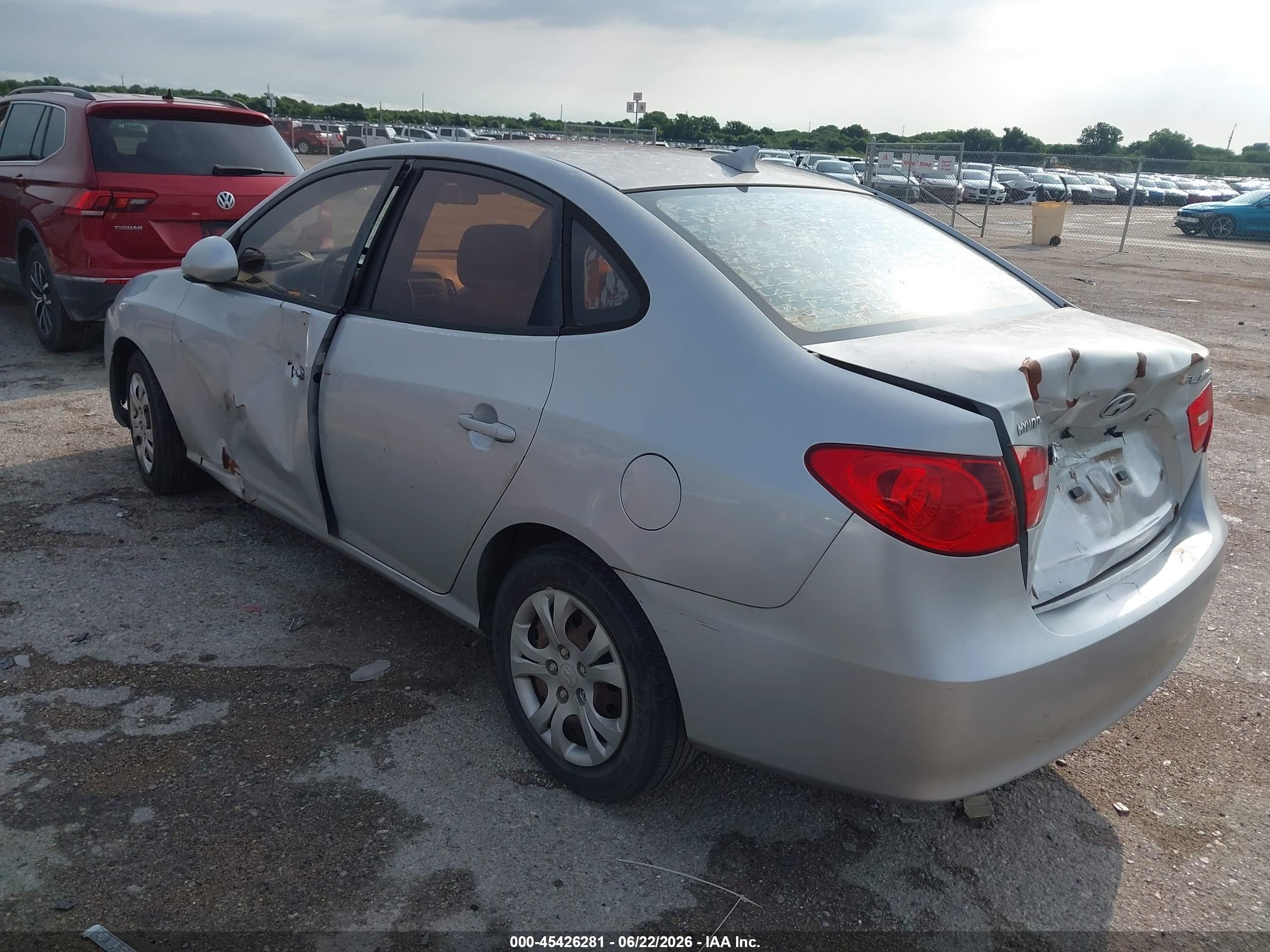 2010 Hyundai Elantra Gls Silver vin: KMHDU4AD8AU890526