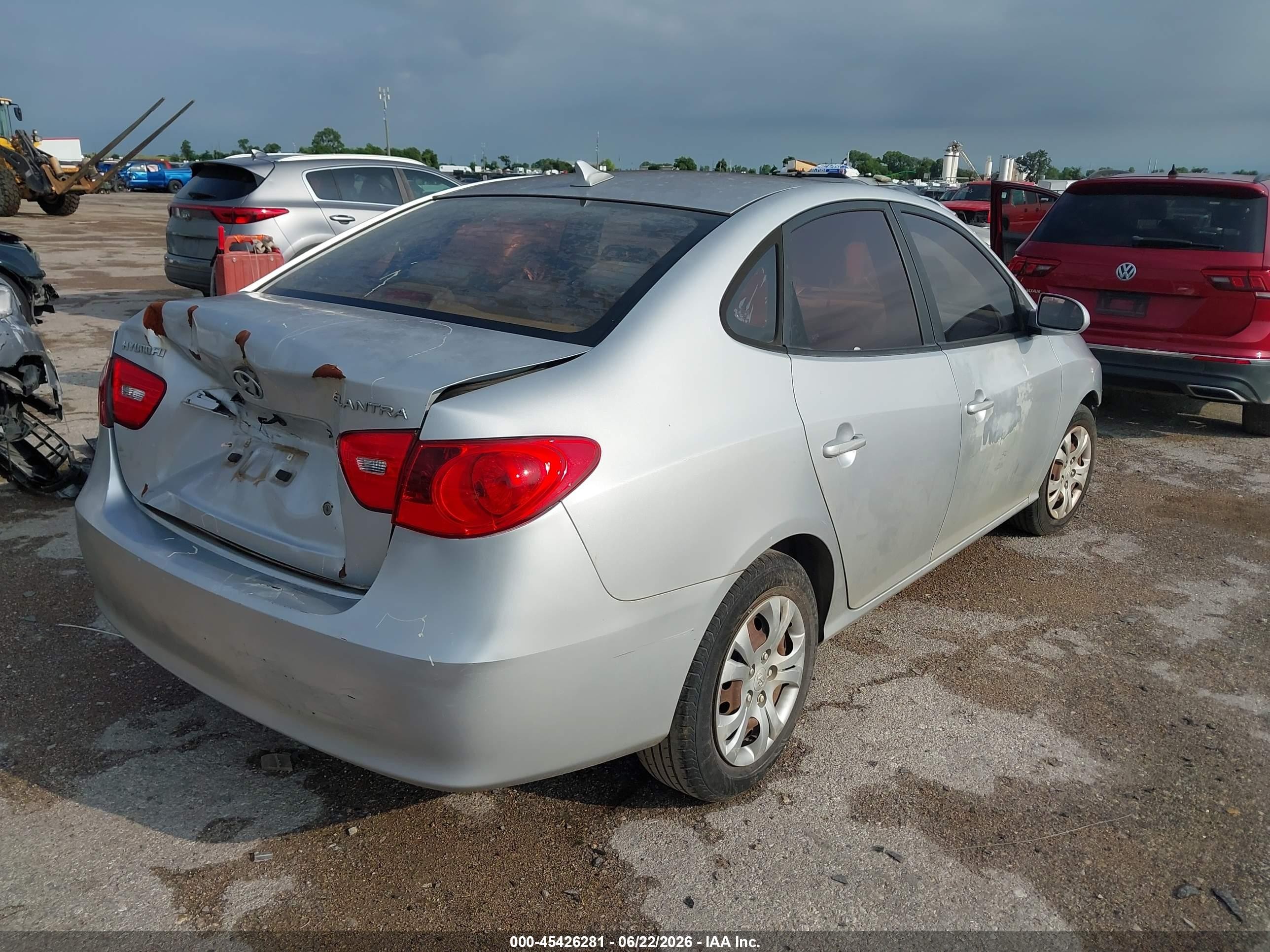 2010 Hyundai Elantra Gls Silver vin: KMHDU4AD8AU890526