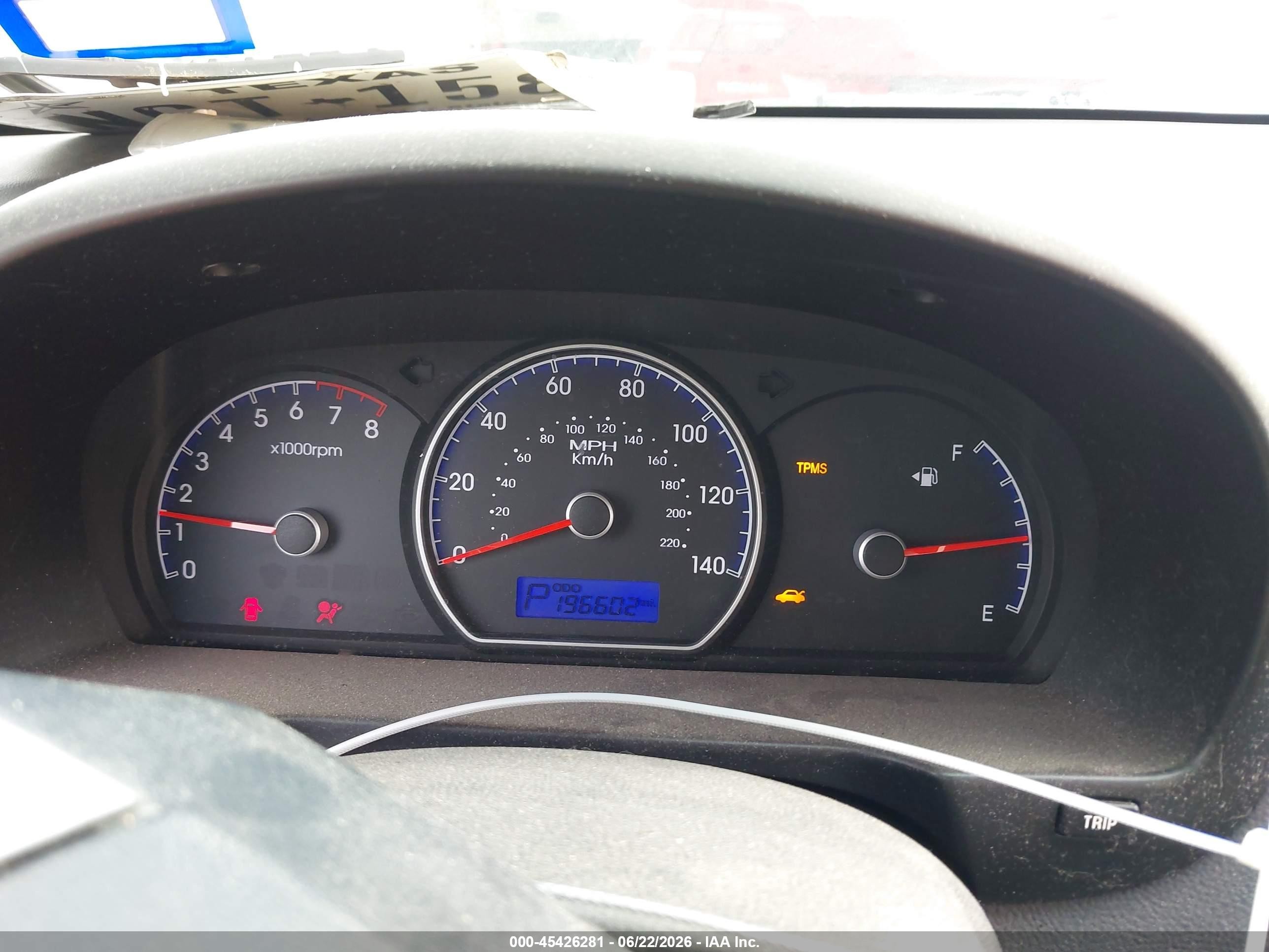 2010 Hyundai Elantra Gls Silver vin: KMHDU4AD8AU890526