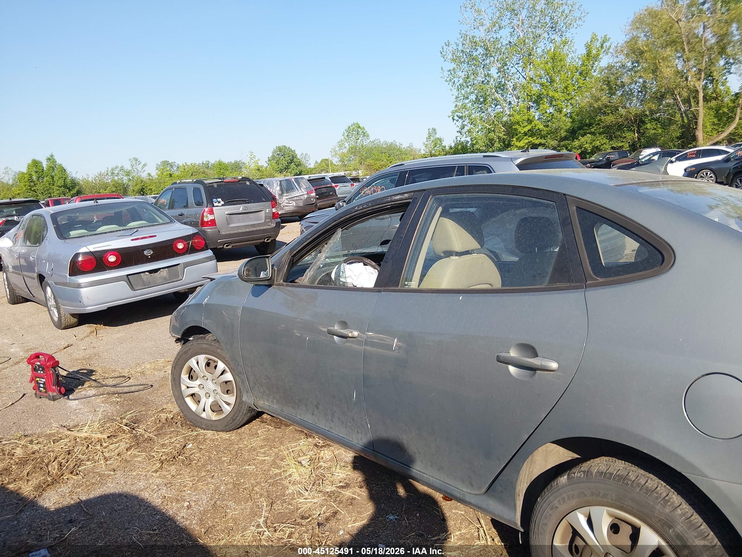 2010 Hyundai Elantra Gls Gray vin: KMHDU4AD8AU906238