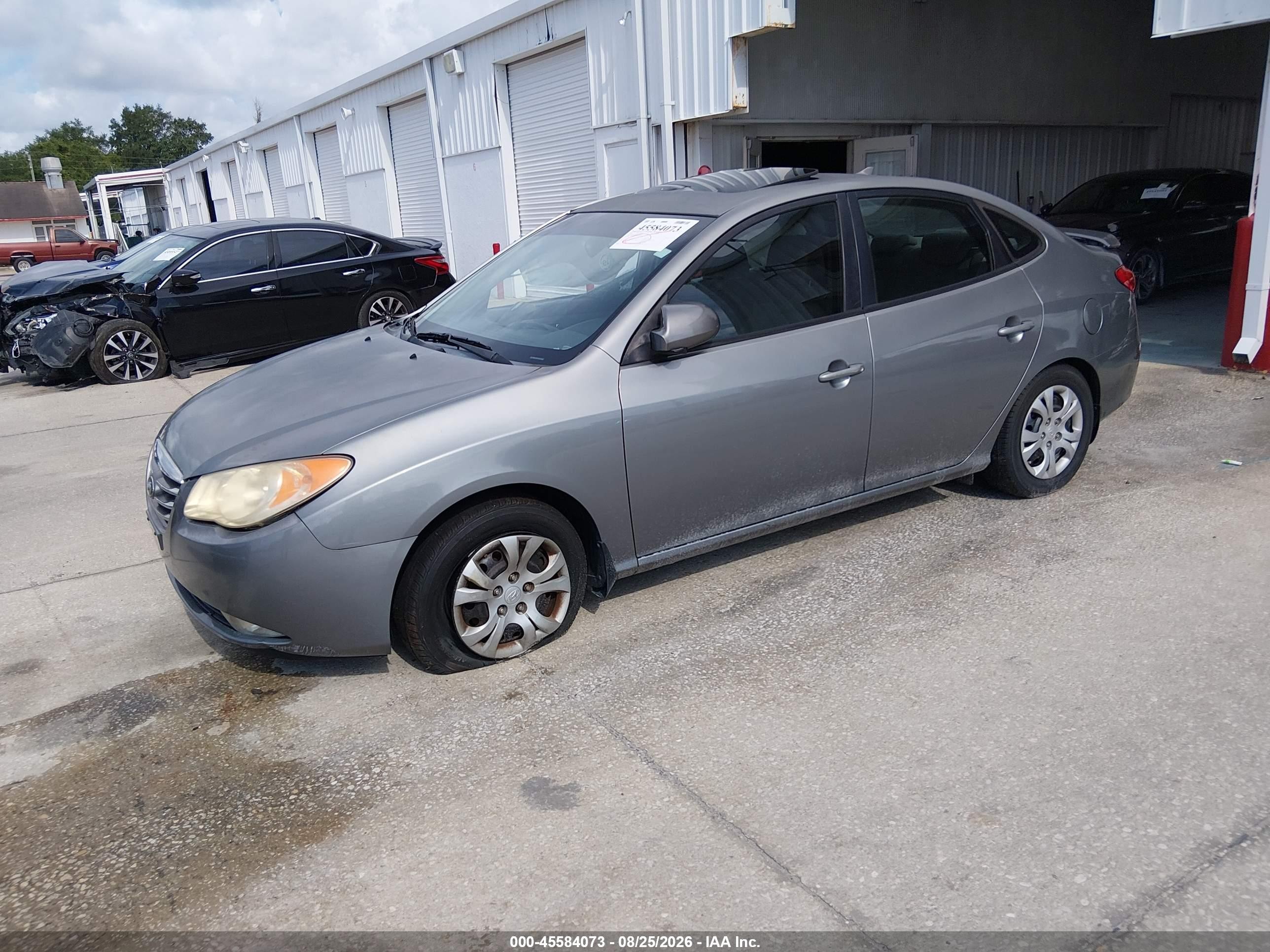 2010 Hyundai Elantra Gls Silver vin: KMHDU4AD9AU035222