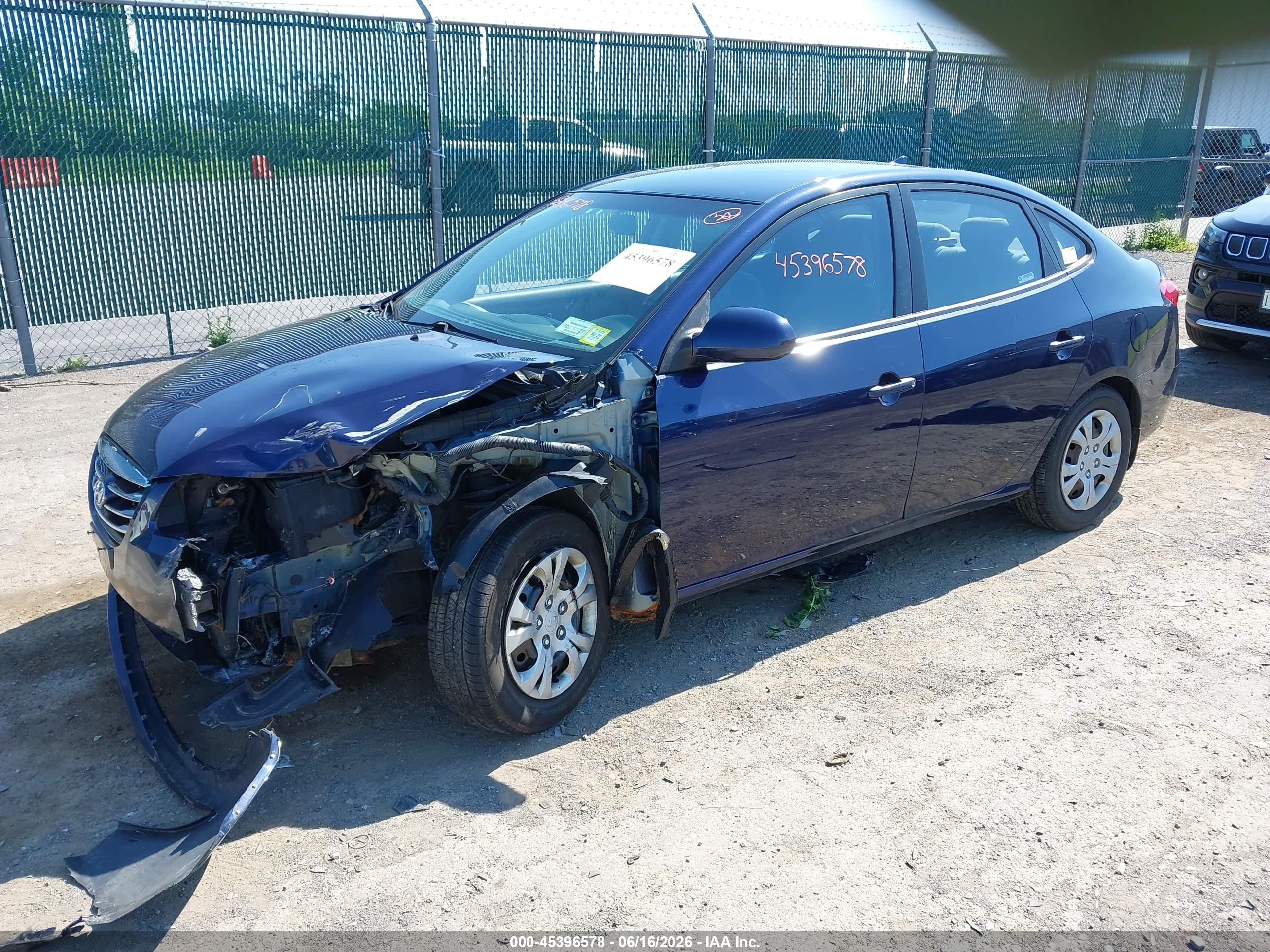 2010 Hyundai Elantra Gls Blue vin: KMHDU4AD9AU039464