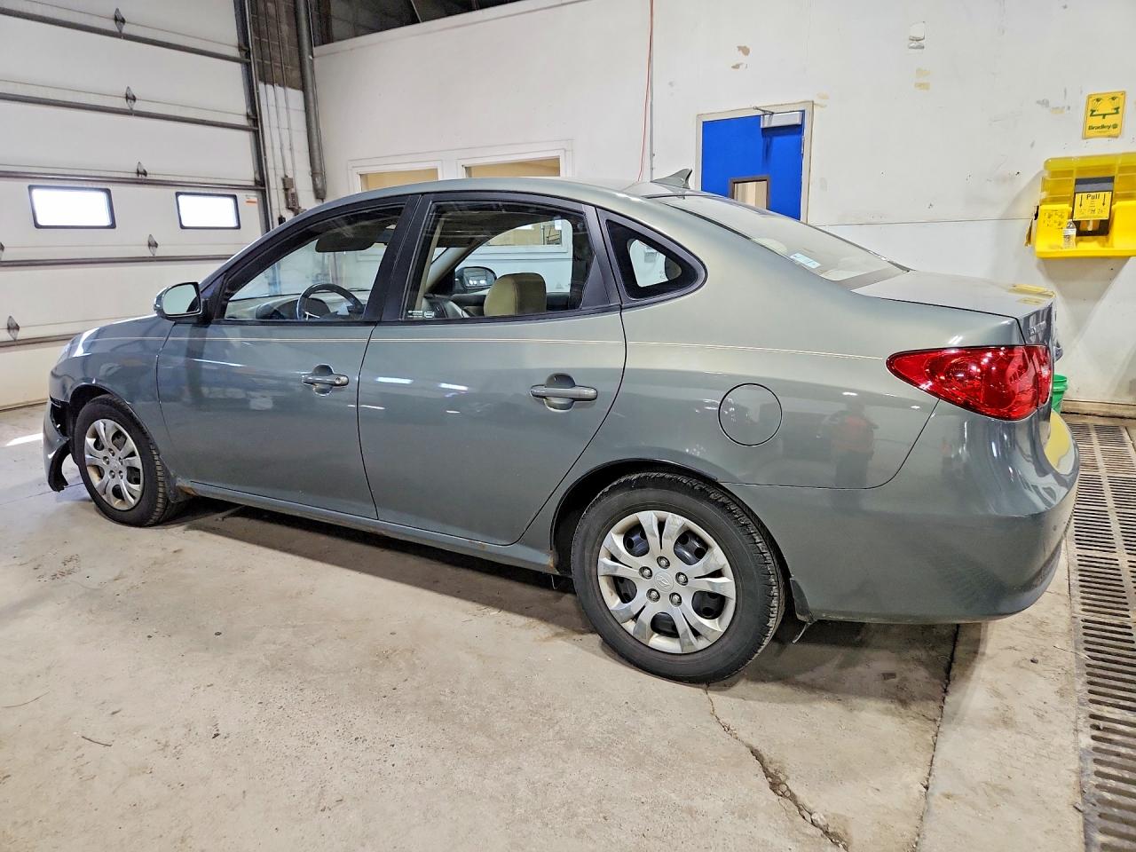 2010 Hyundai Elantra Gls Gray vin: KMHDU4AD9AU048715