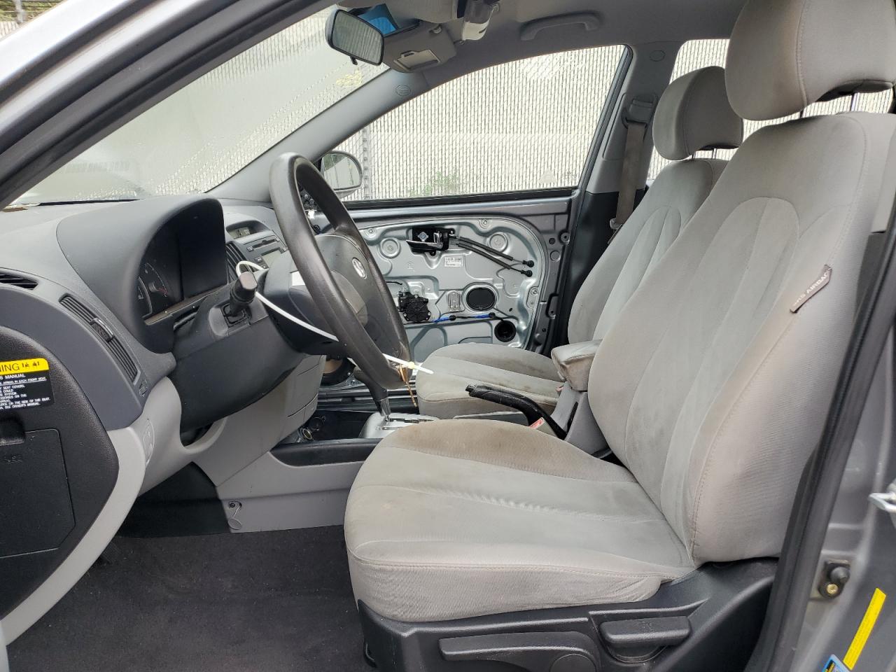 2010 Hyundai Elantra Gray vin: KMHDU4AD9AU102806