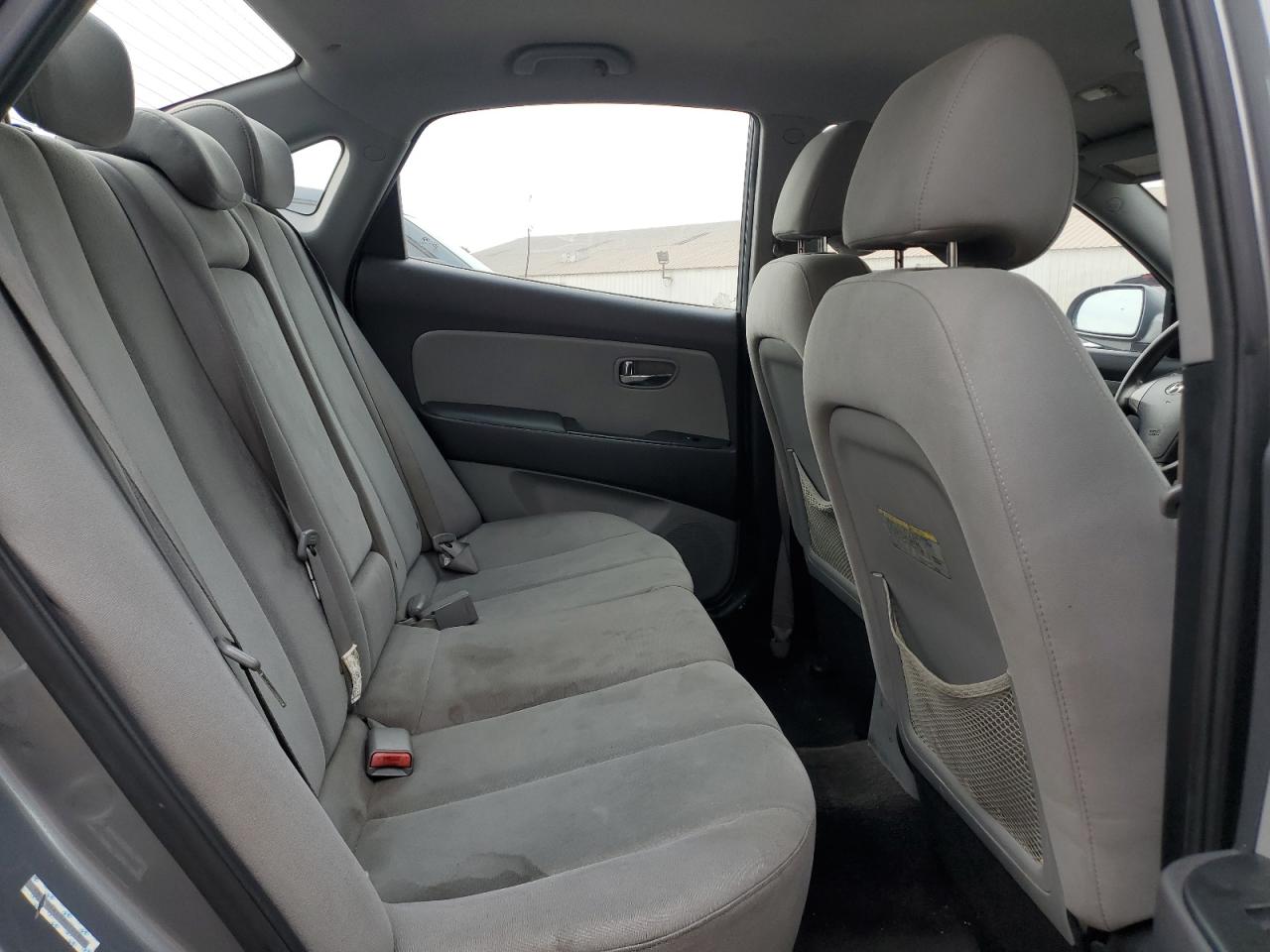 2010 Hyundai Elantra Gray vin: KMHDU4AD9AU102806