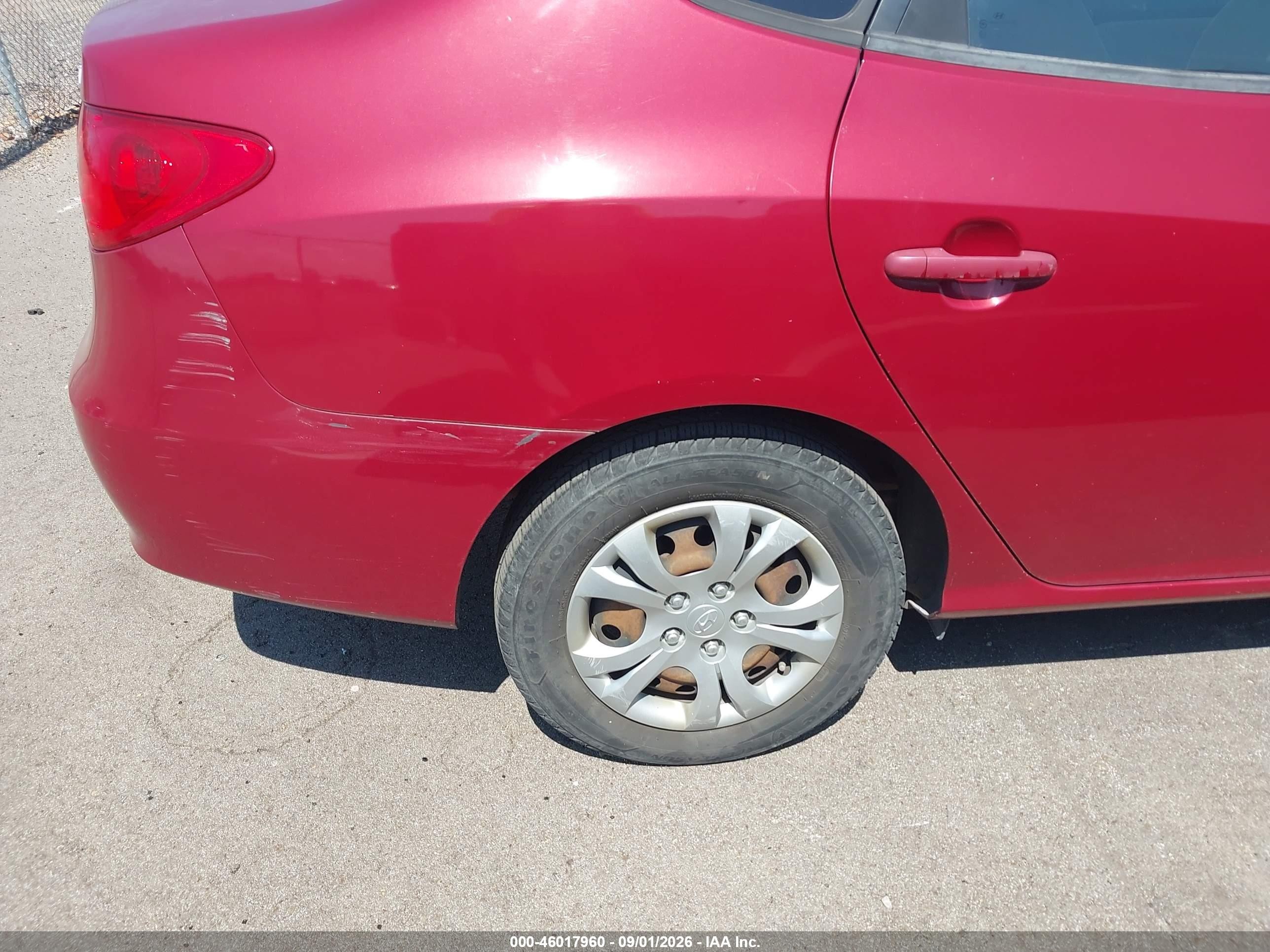 2010 Hyundai Elantra Gls Burgundy vin: KMHDU4AD9AU118715
