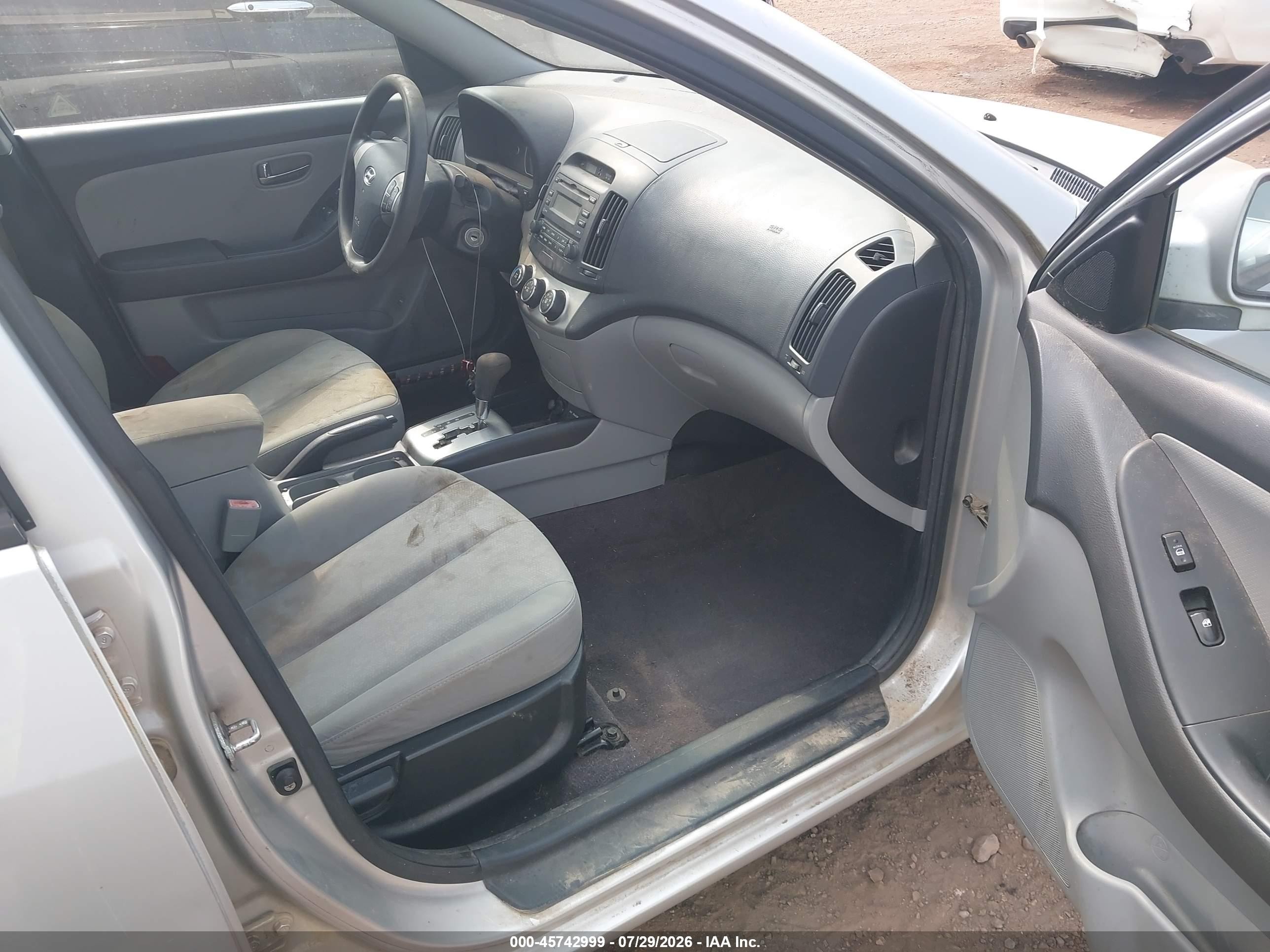 2010 Hyundai Elantra Gls Серебряный vin: KMHDU4AD9AU193141